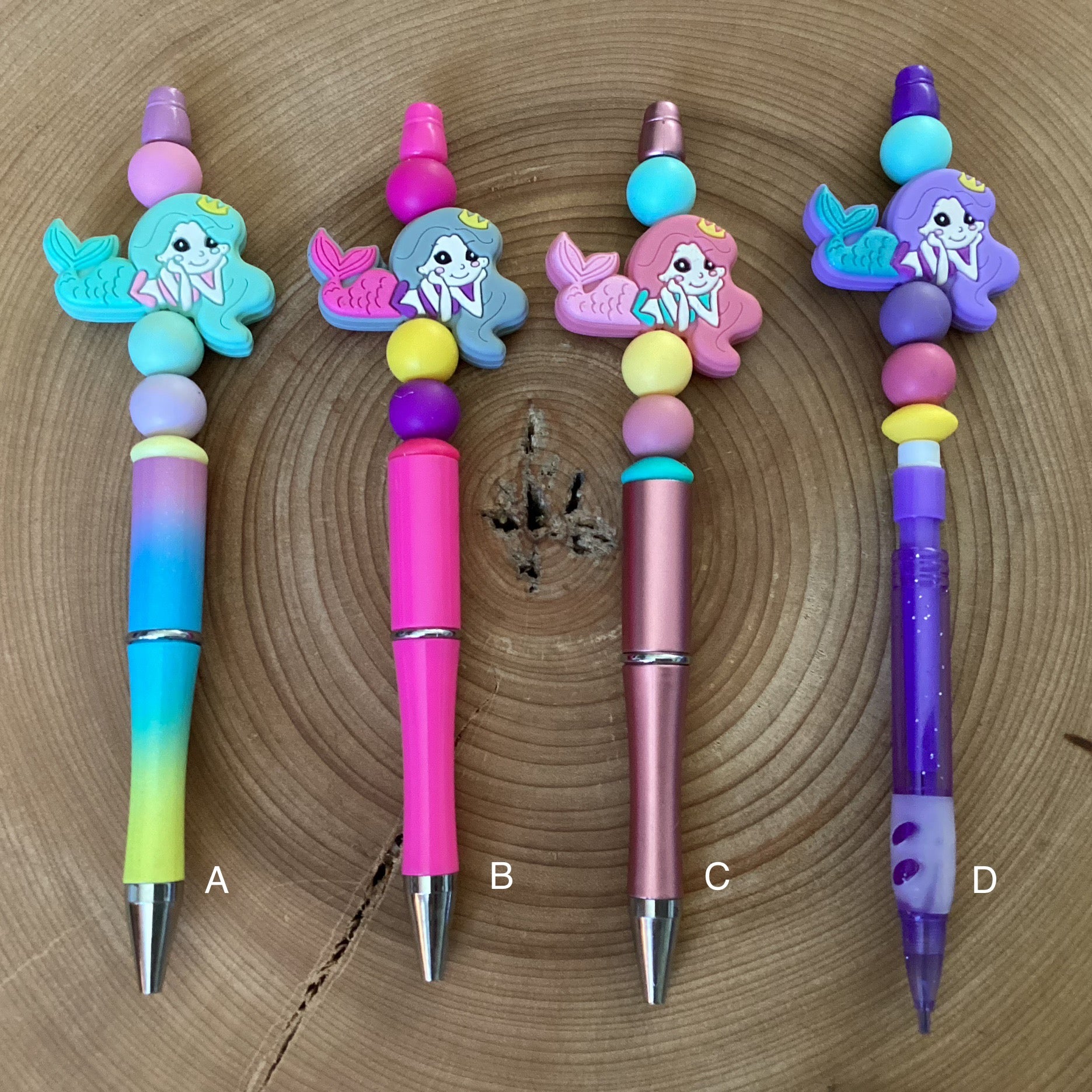 Crayon( stylo) ou pousse mine sirène au choix