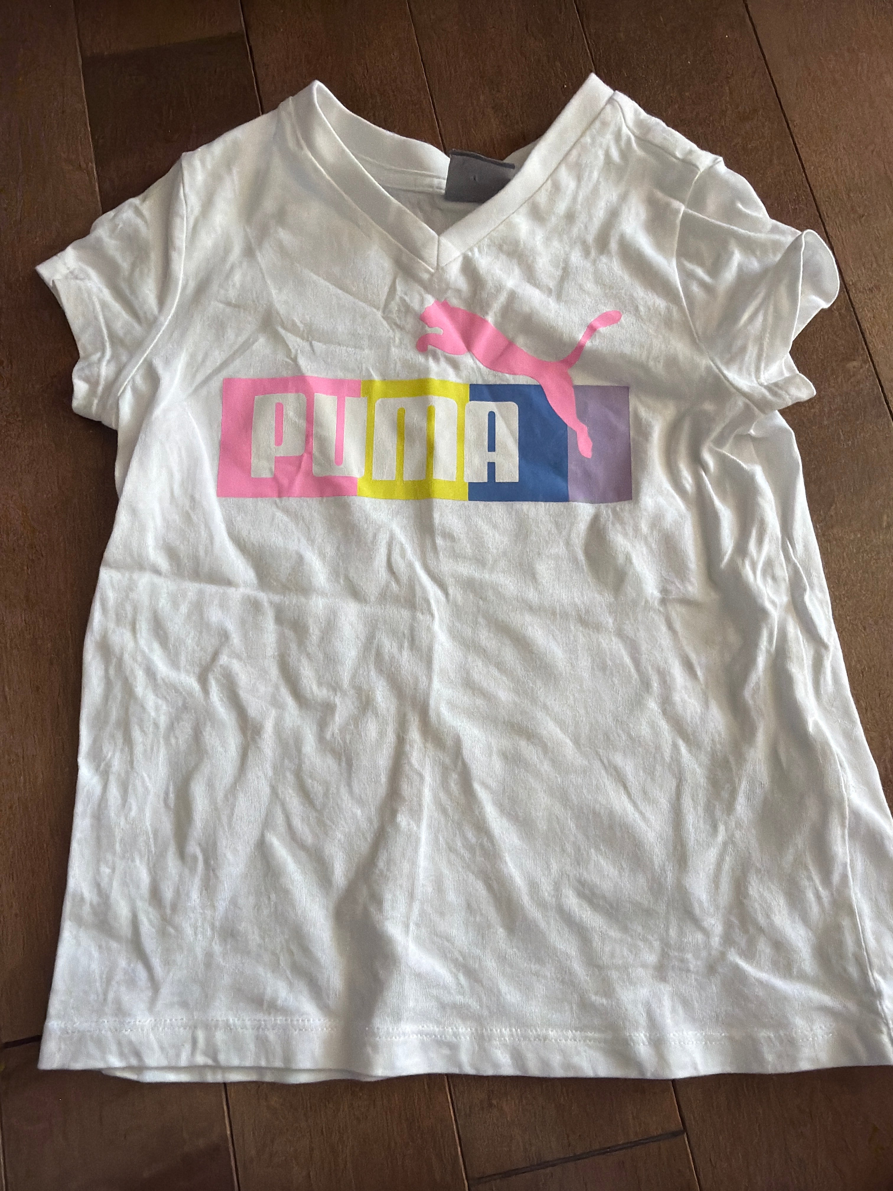 Tshirt 5 ans comme neuf