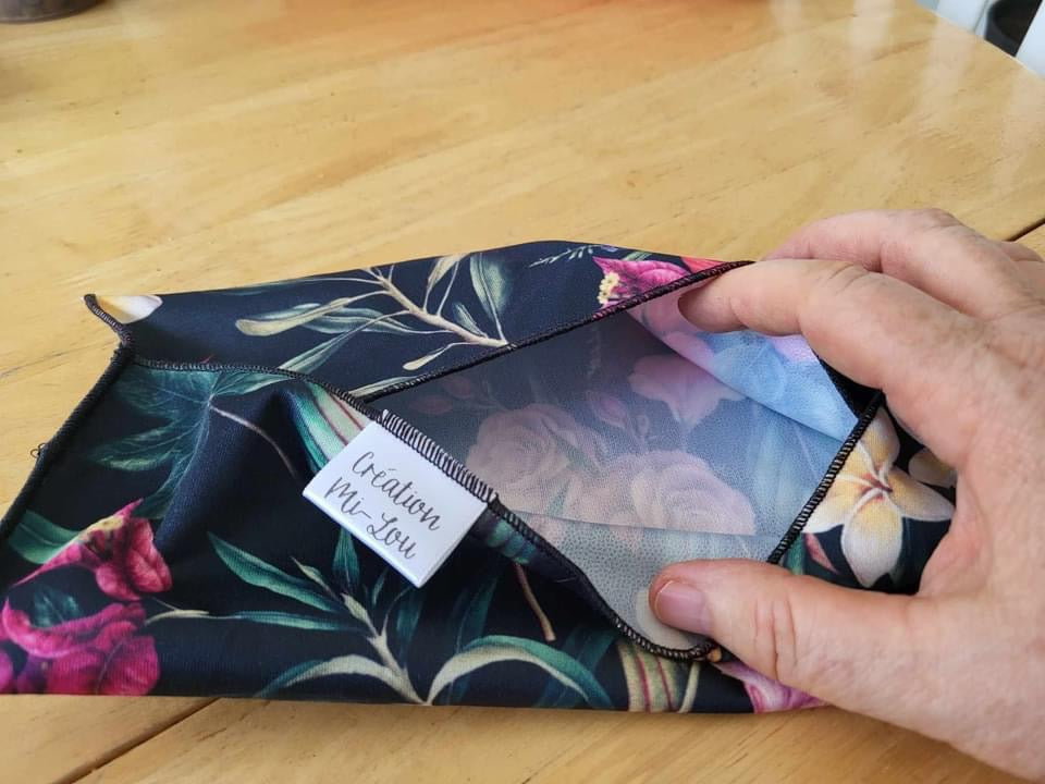 Washable handkerchiefs Case and 8 handkerchiefs ♻️