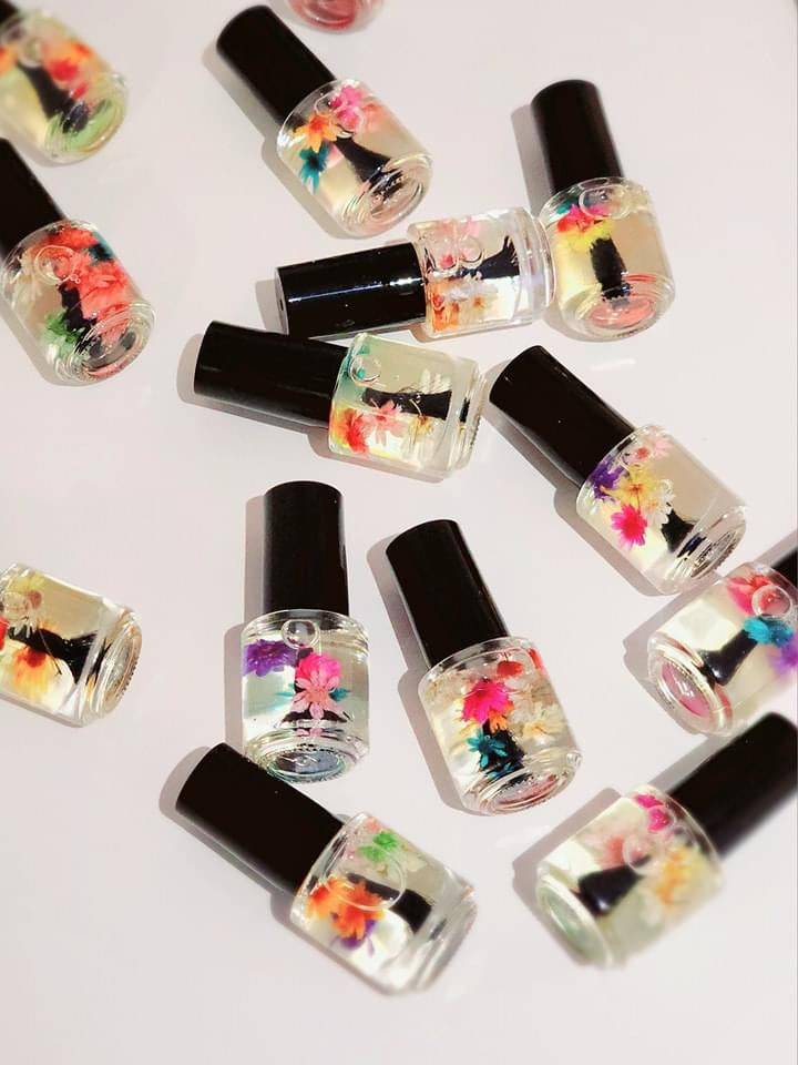 Nail Oil (Purple or Black Cover)
