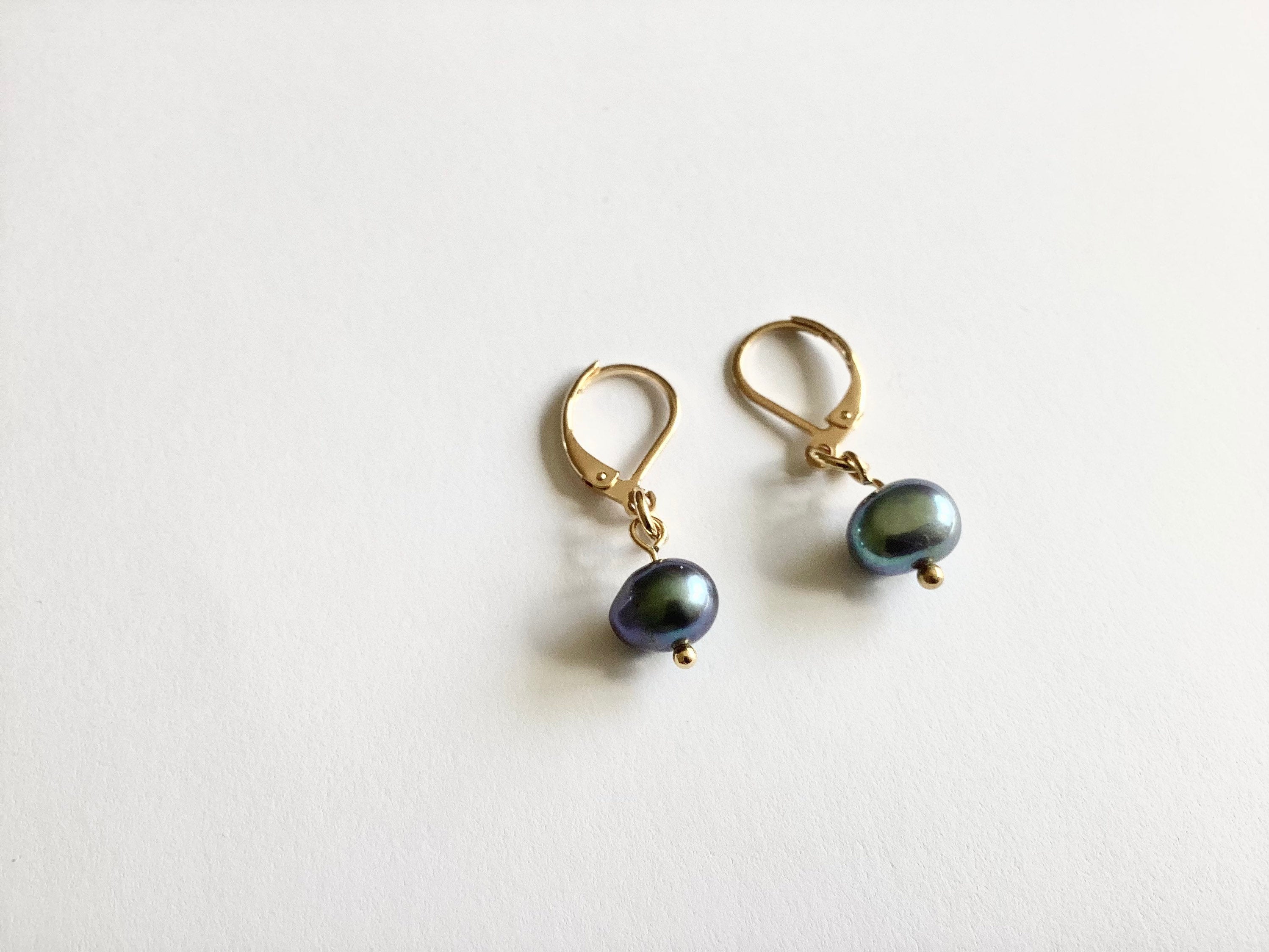 Stainless steel earrings with freshwater pearls of your choice