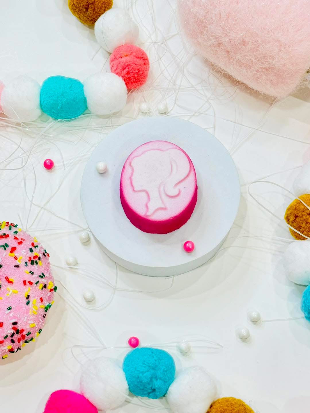 Bombe poupée préférée des petites filles