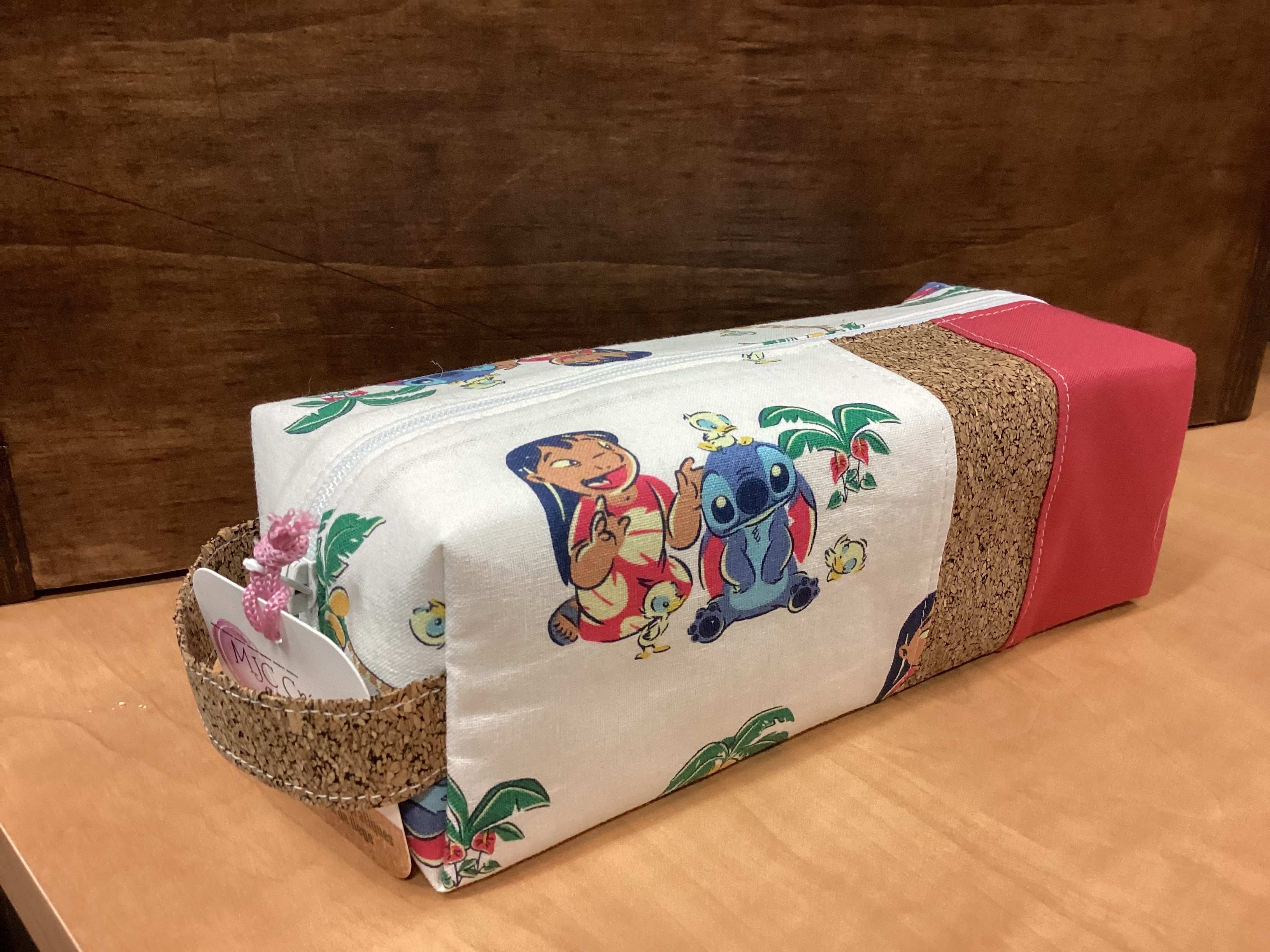 Trousse petit extraterrestre bleu avec petite fille