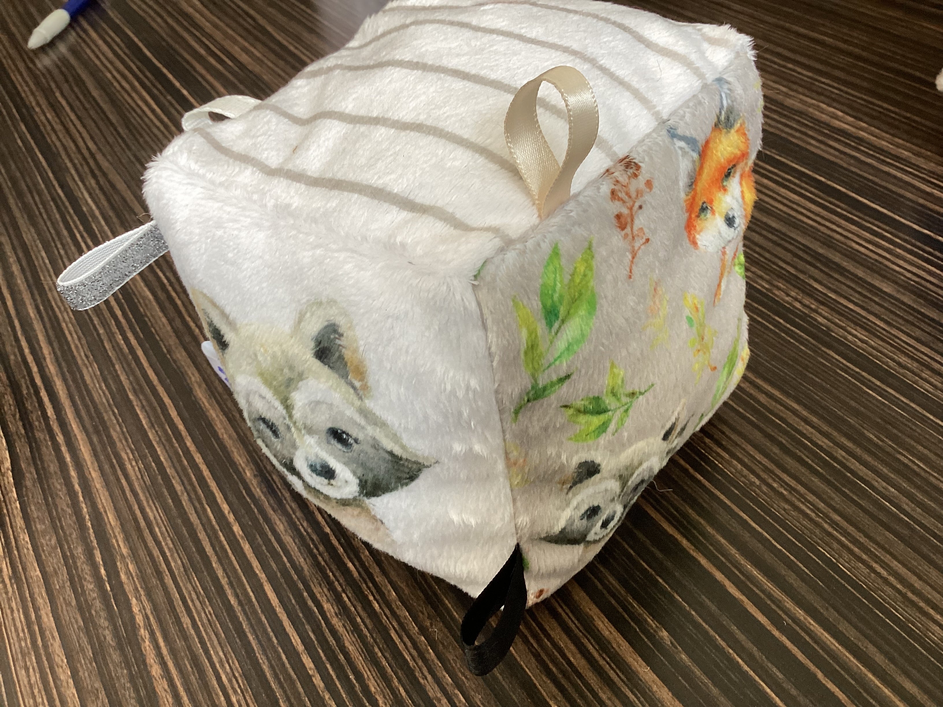 Cube d’éveil raton, renard