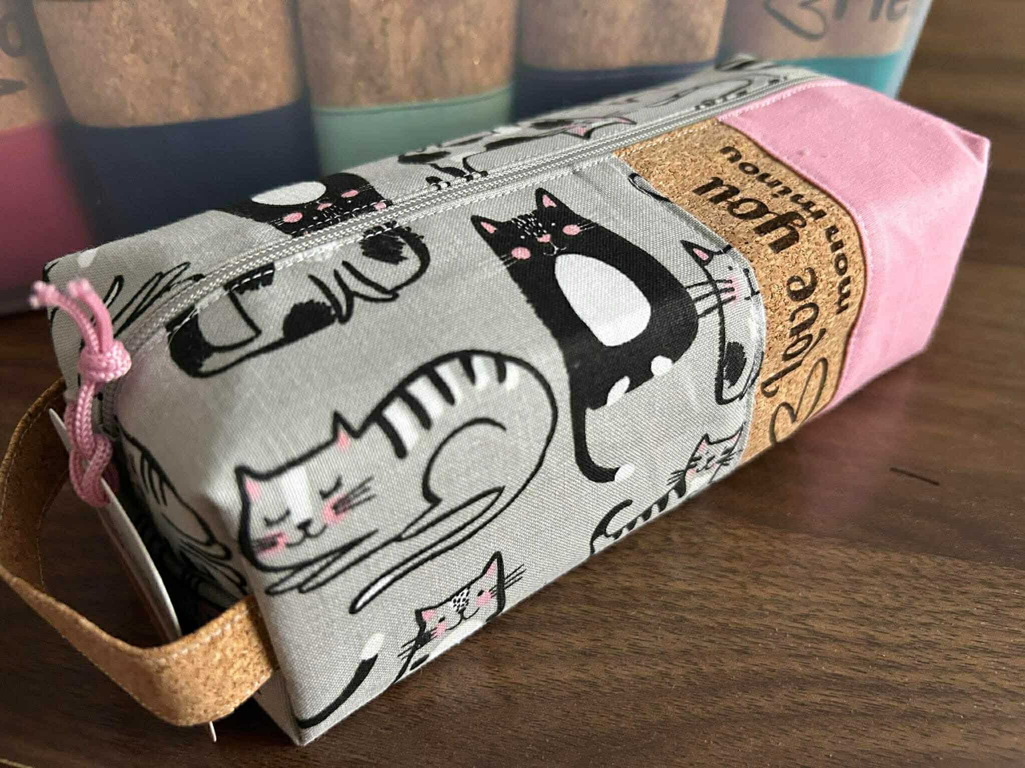 Trousse chat ( love you mon minou)