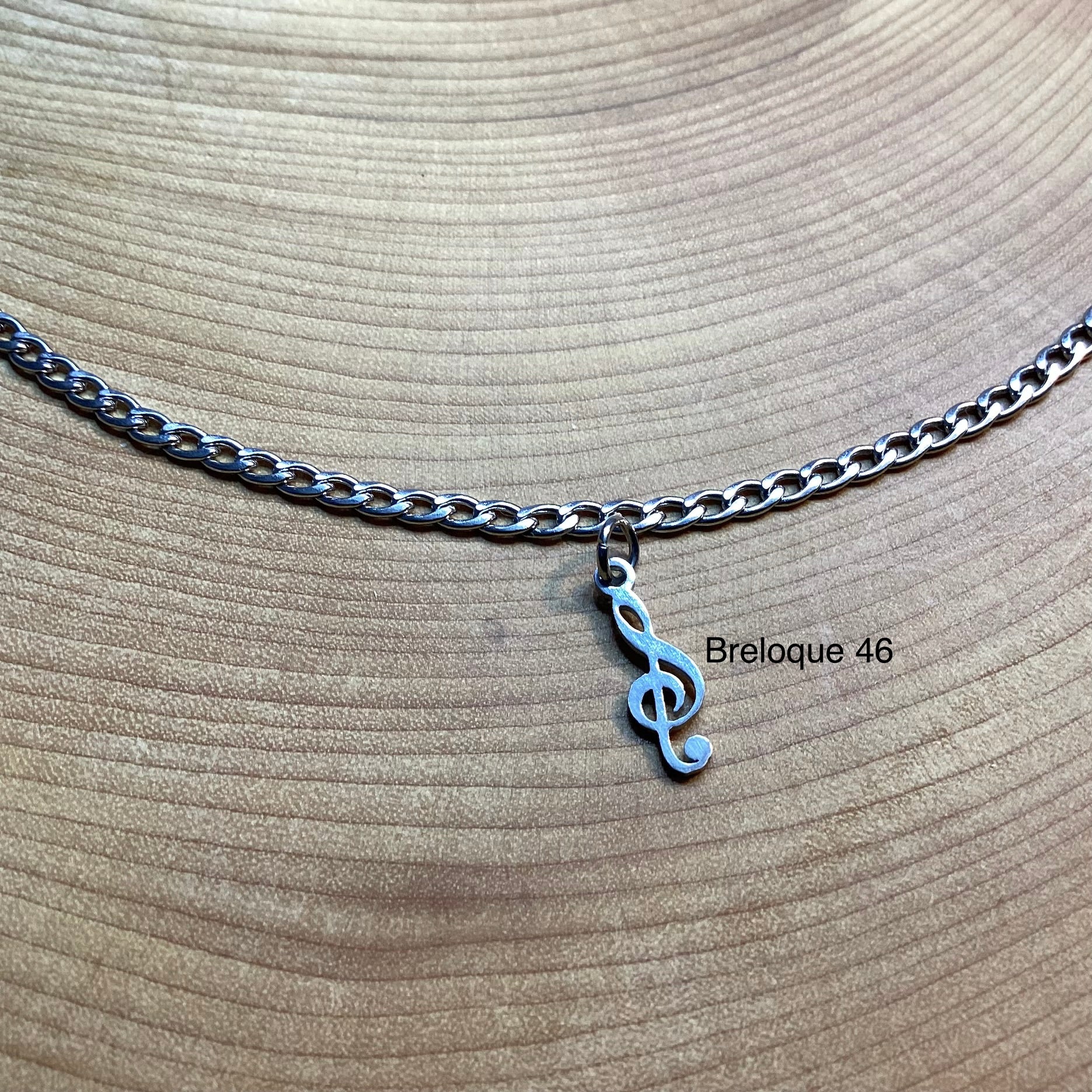 Bracelet en inox avec breloques au choix