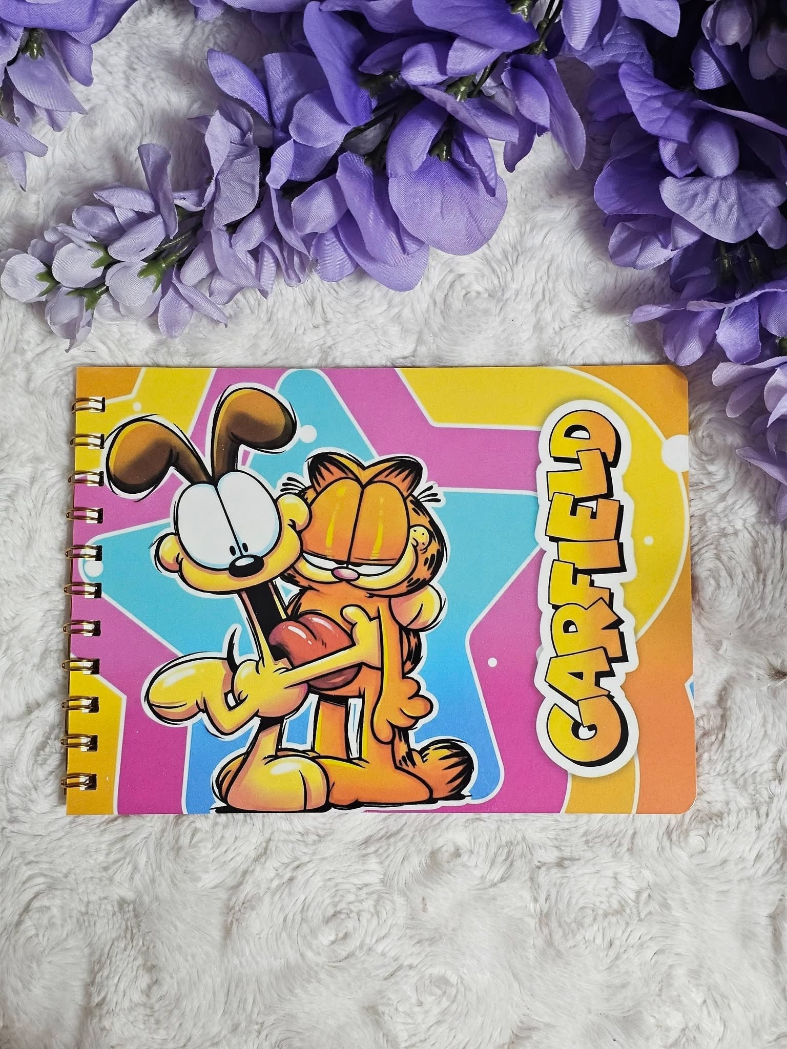 Livre de dessin chat orange