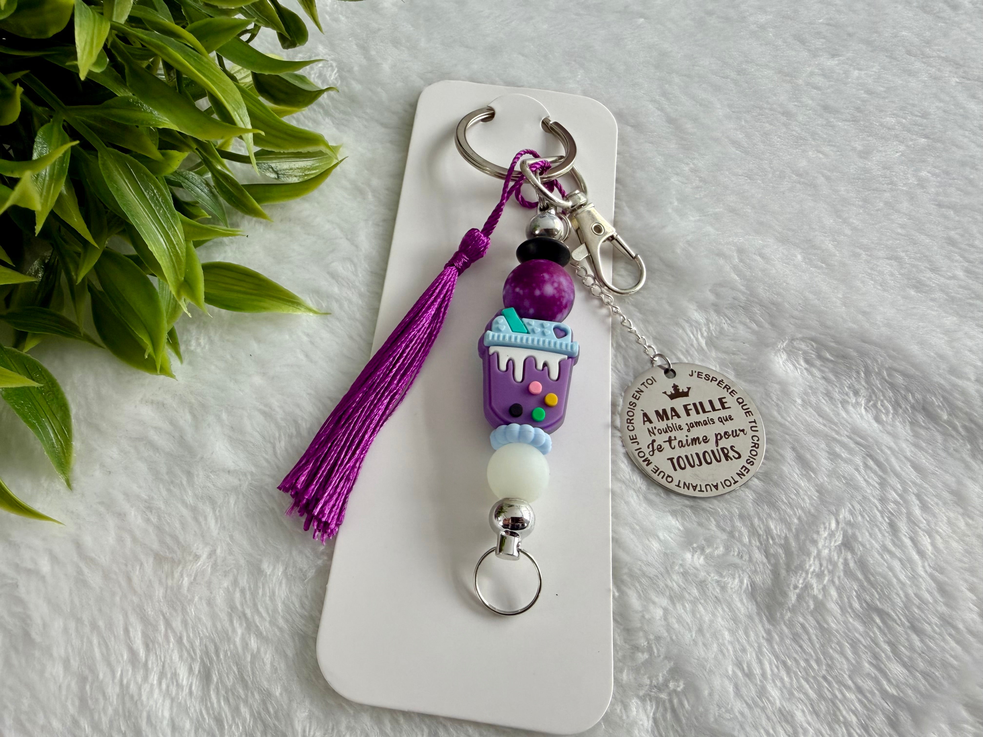 Porte-clés / décoration fille