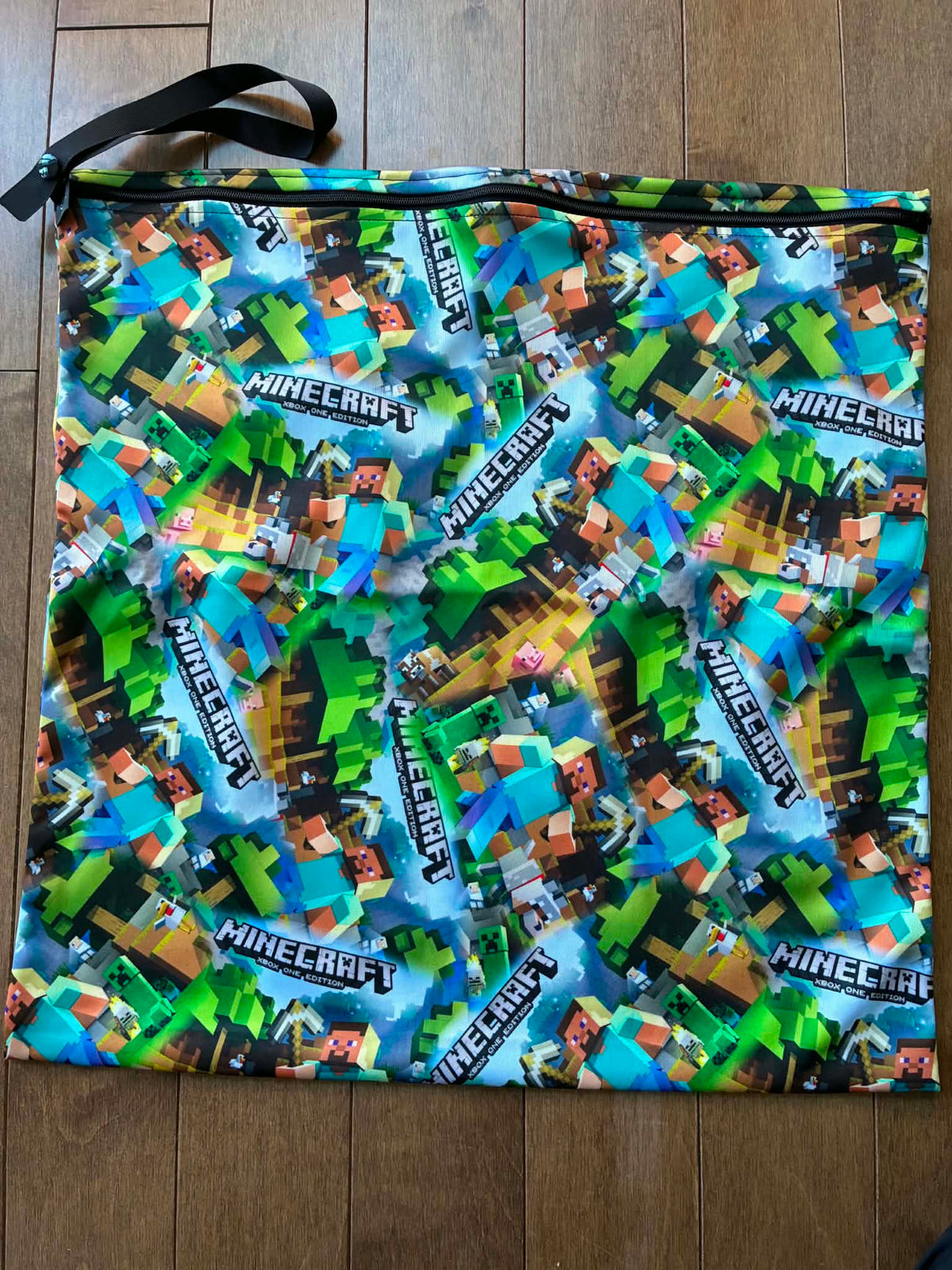 Gros Wetbag bonhommes carrés jeux vidéo