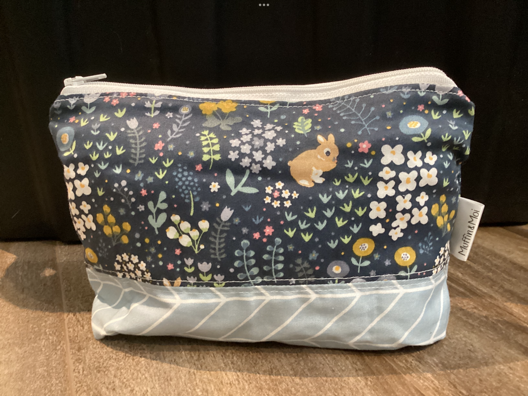 Rabbits flowers kit
