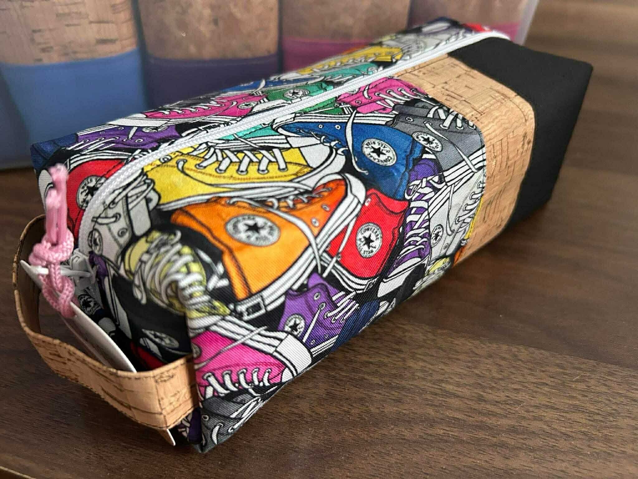 Trousse converse colorée