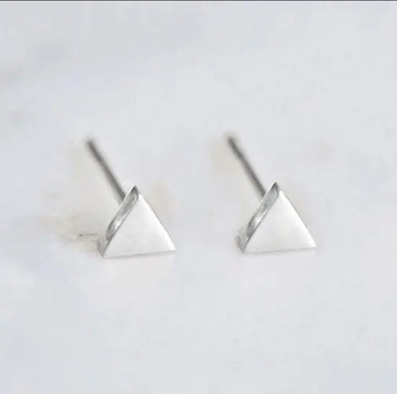Boucles d’oreilles minimalistes en inox