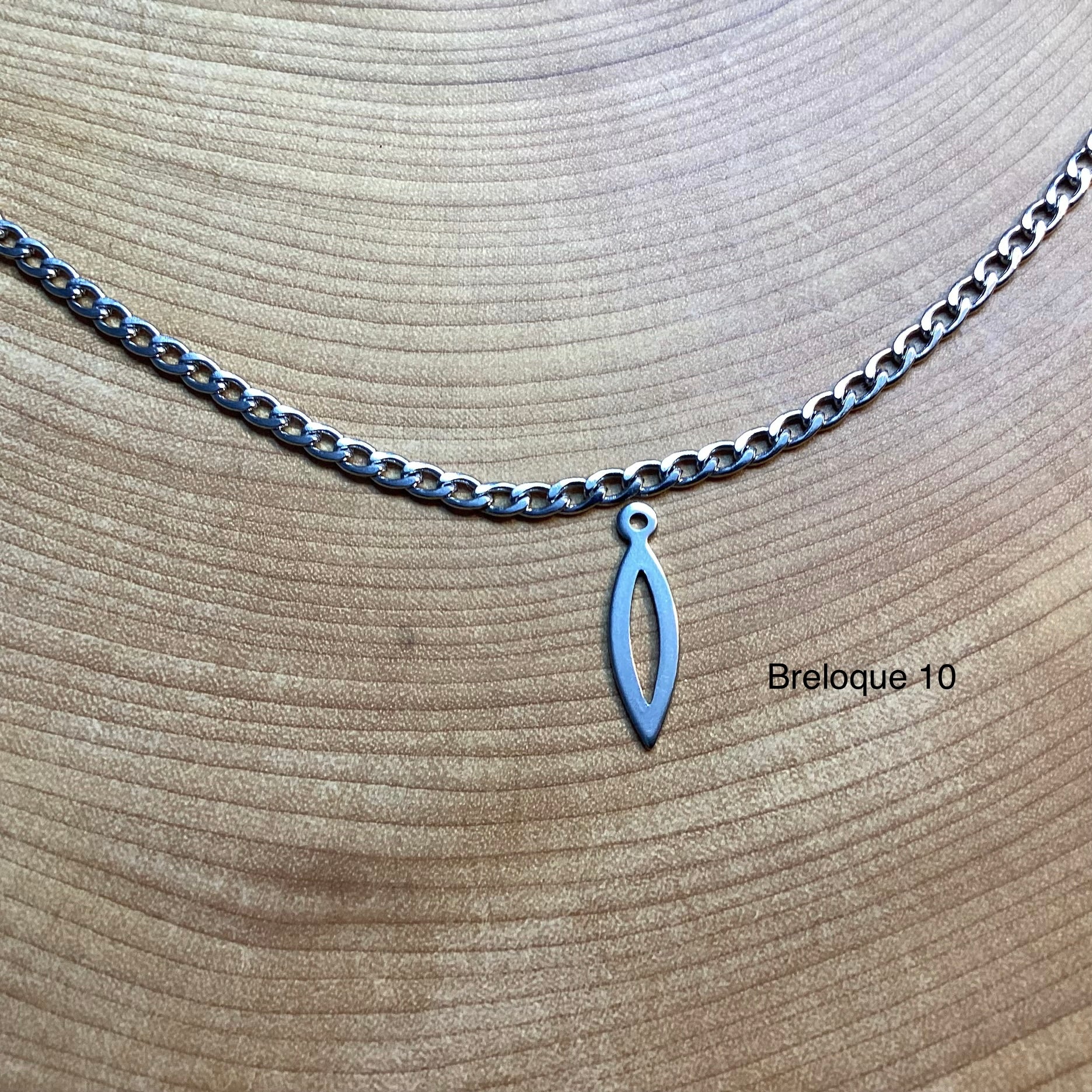 Bracelet en inox avec breloques au choix