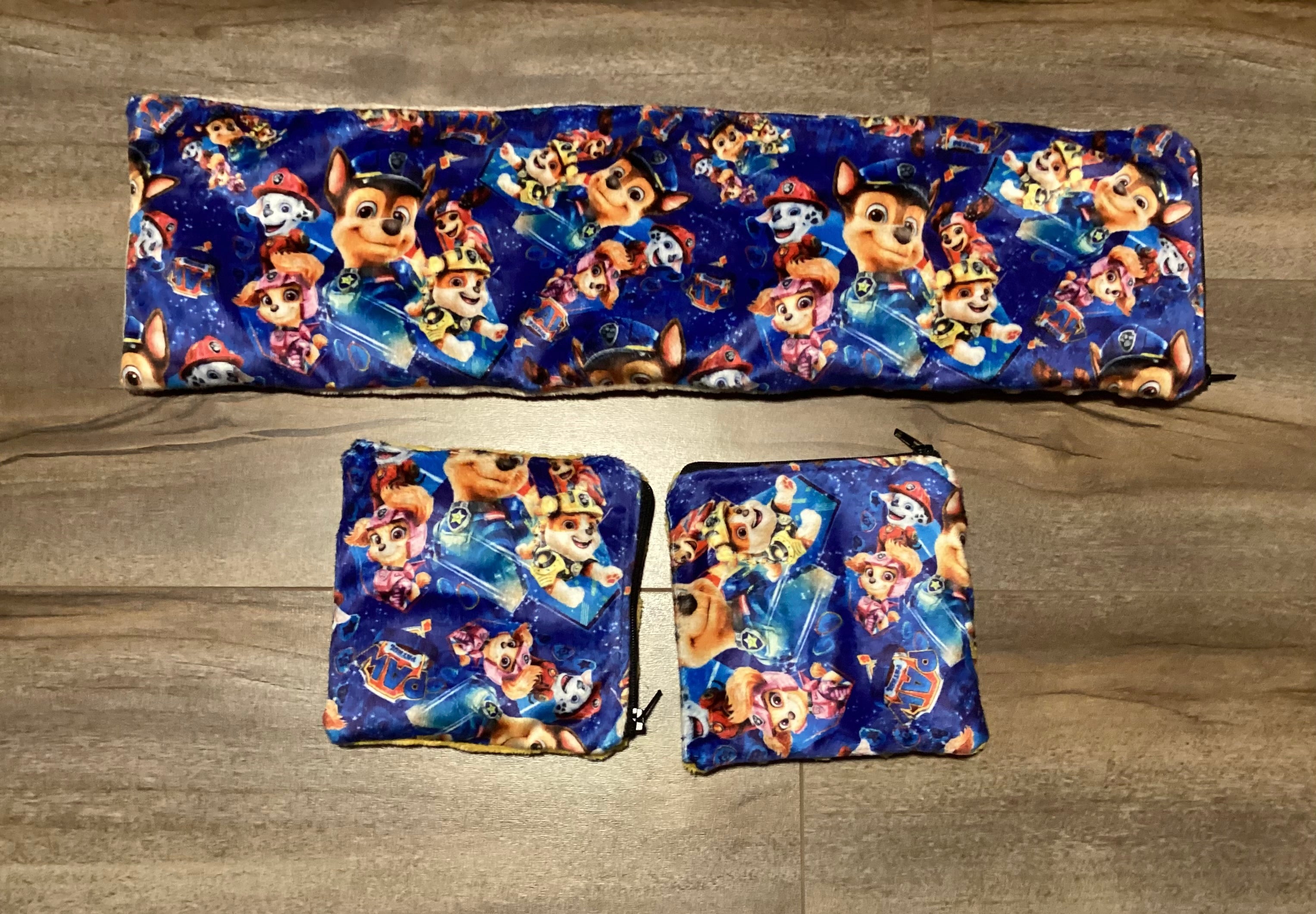 Blue background patrol heating bag