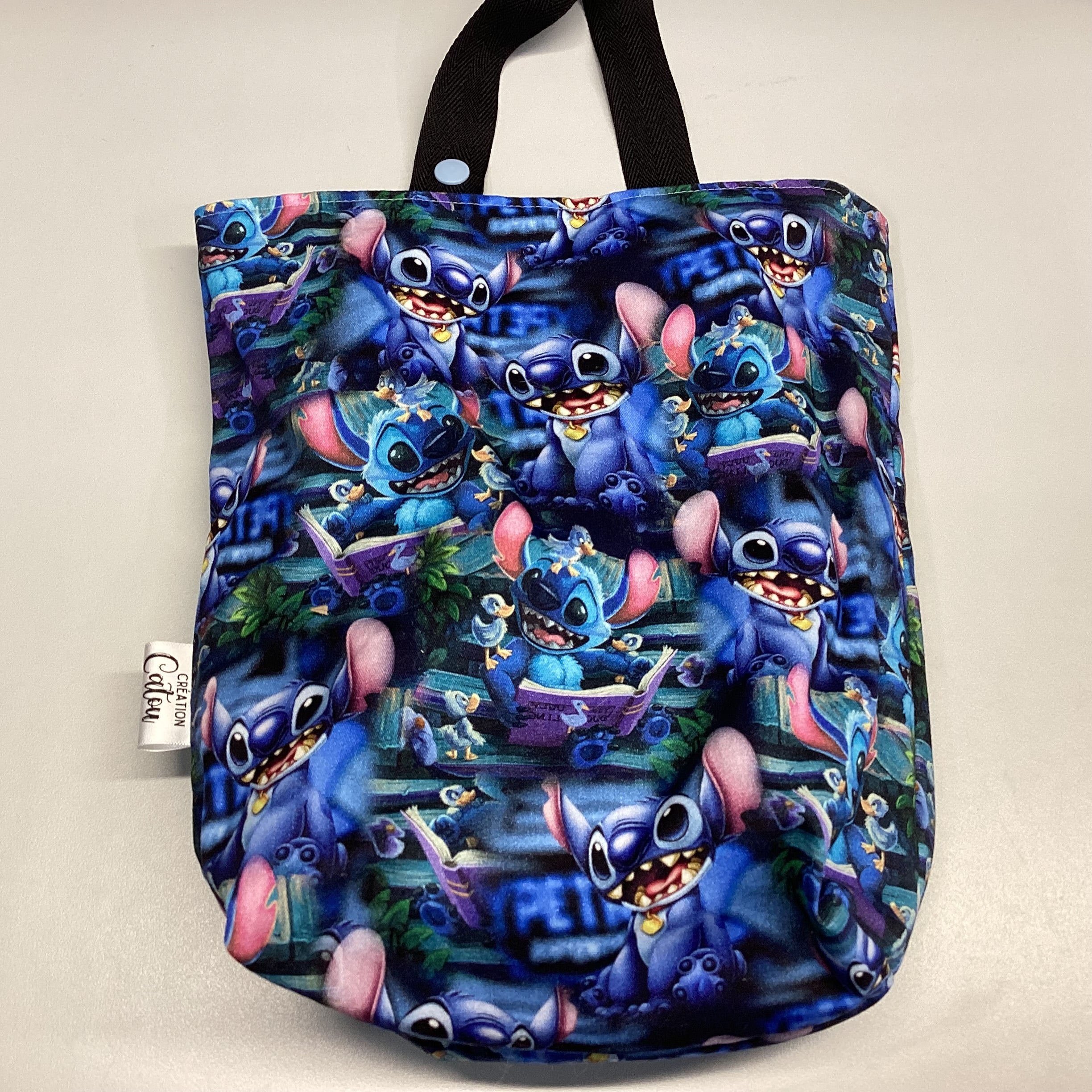 Poubelle d’auto extraterrestre bleu