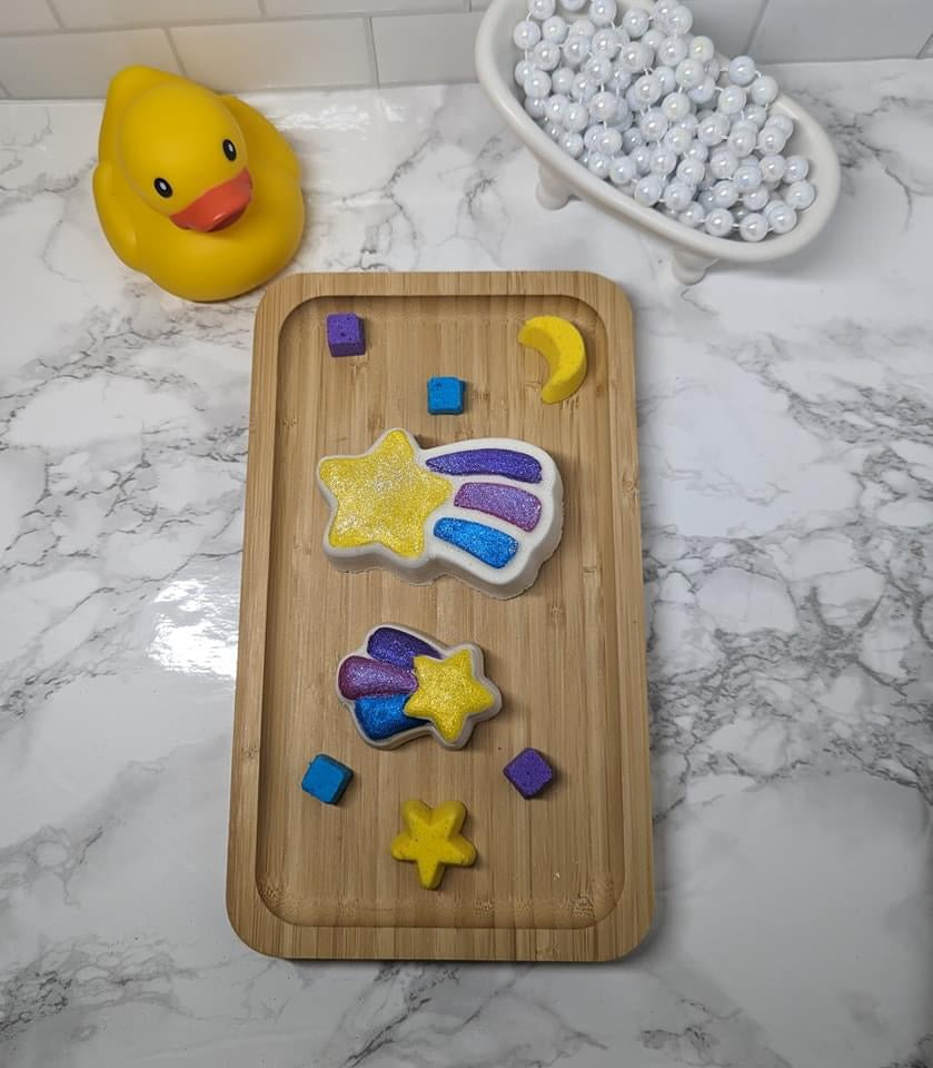 Rainbow Shooting Star Bath Bomb