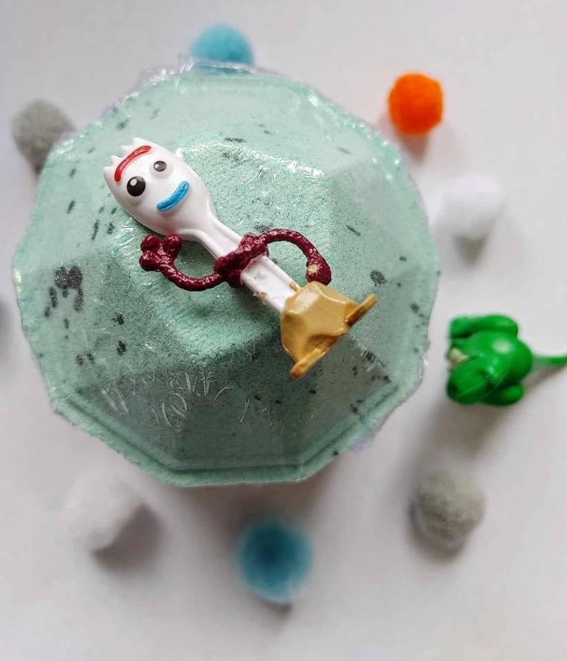 Large Green Diamond Bath Bomb with Surprise (Toy Story)