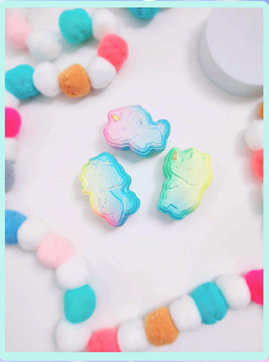 Unicorn Family Foaming Bomb