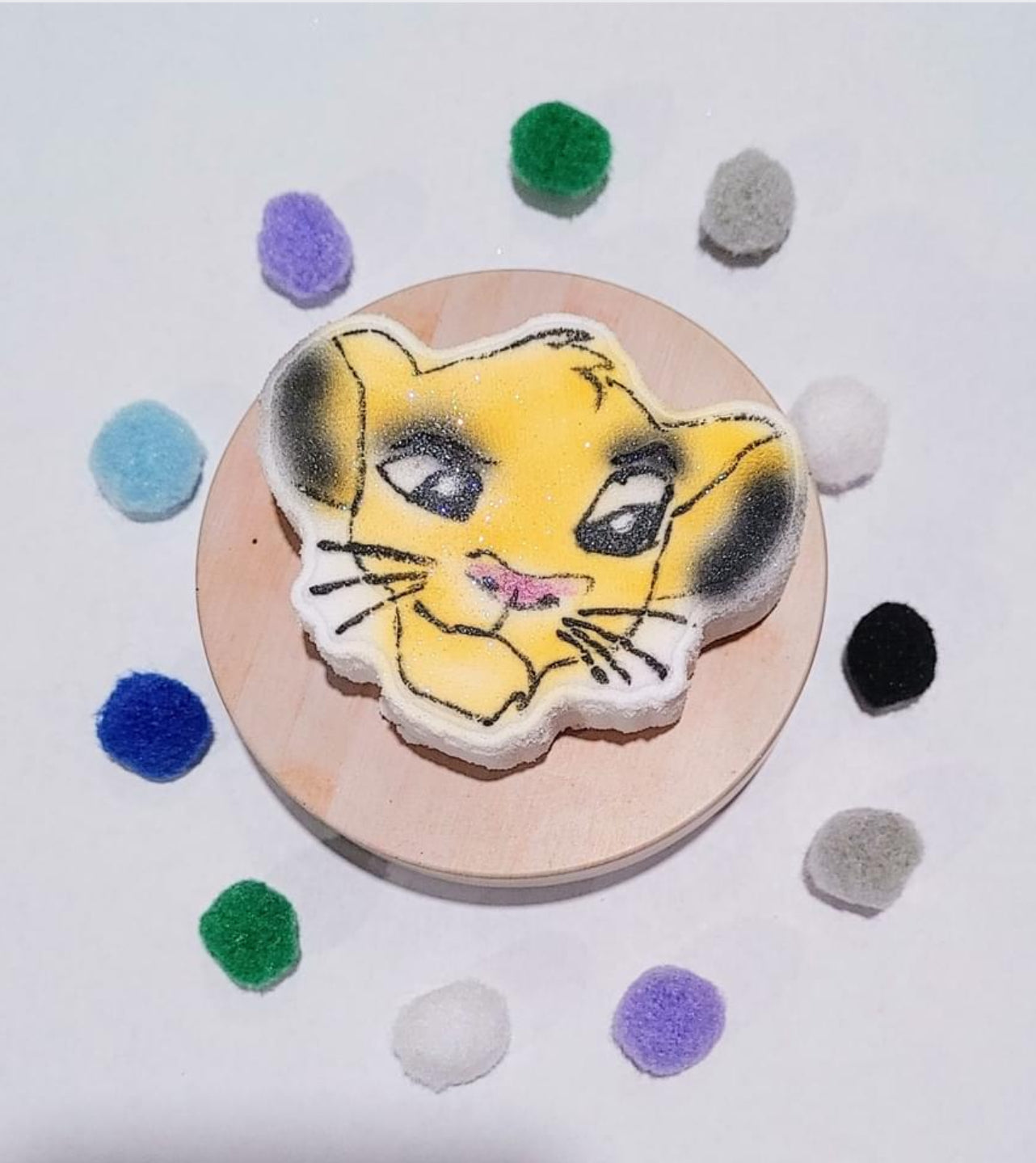 Little lion bath bomb