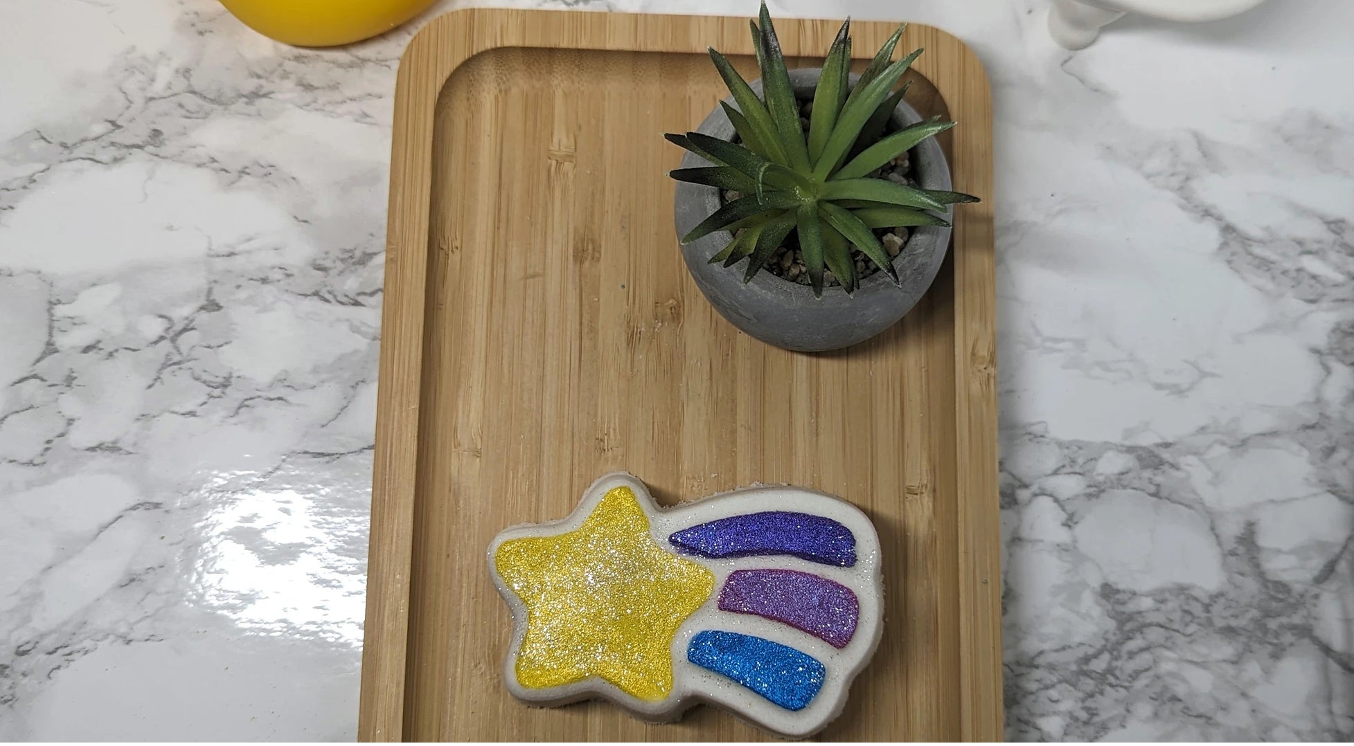 Rainbow Shooting Star Bath Bomb