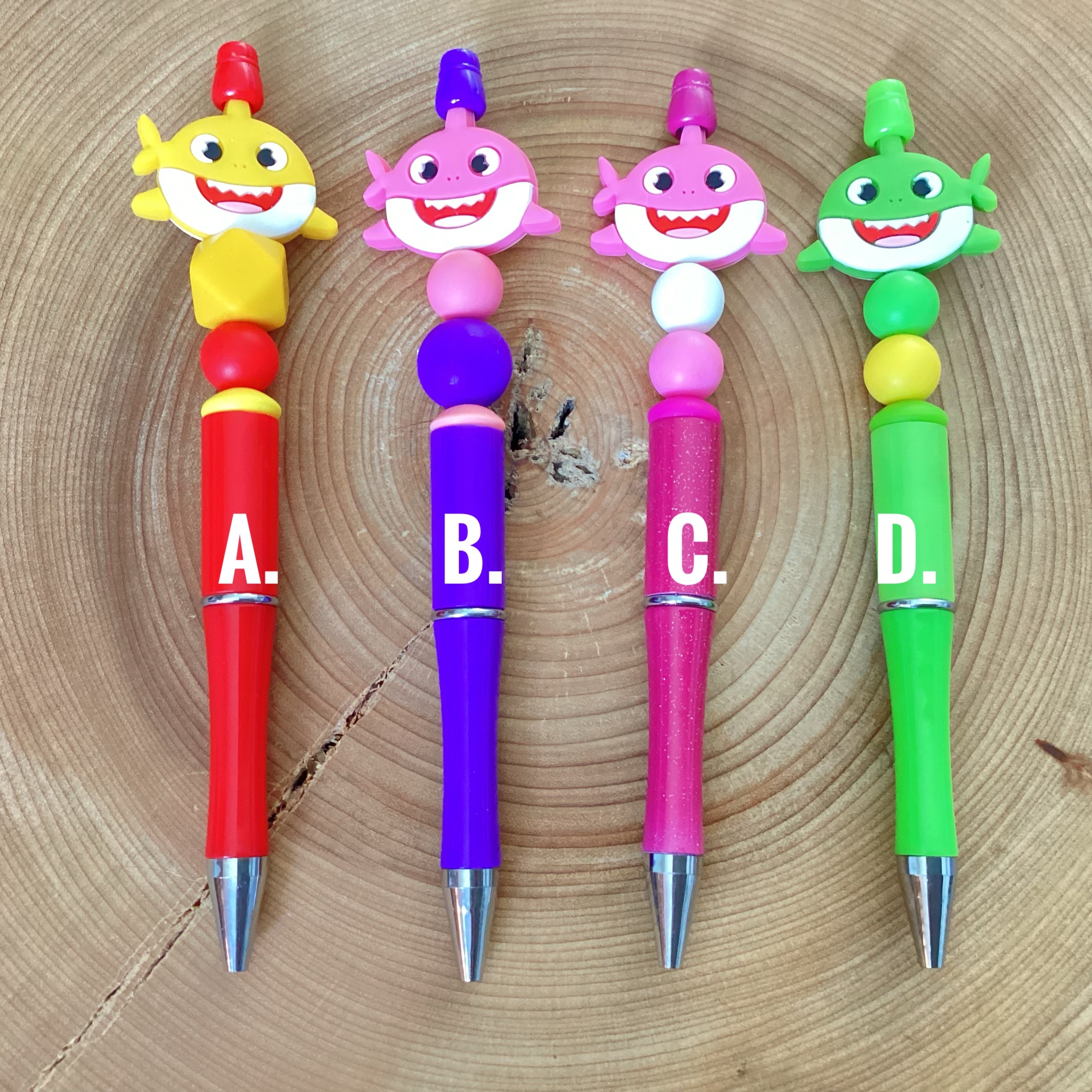 Crayon (stylo) petit requin