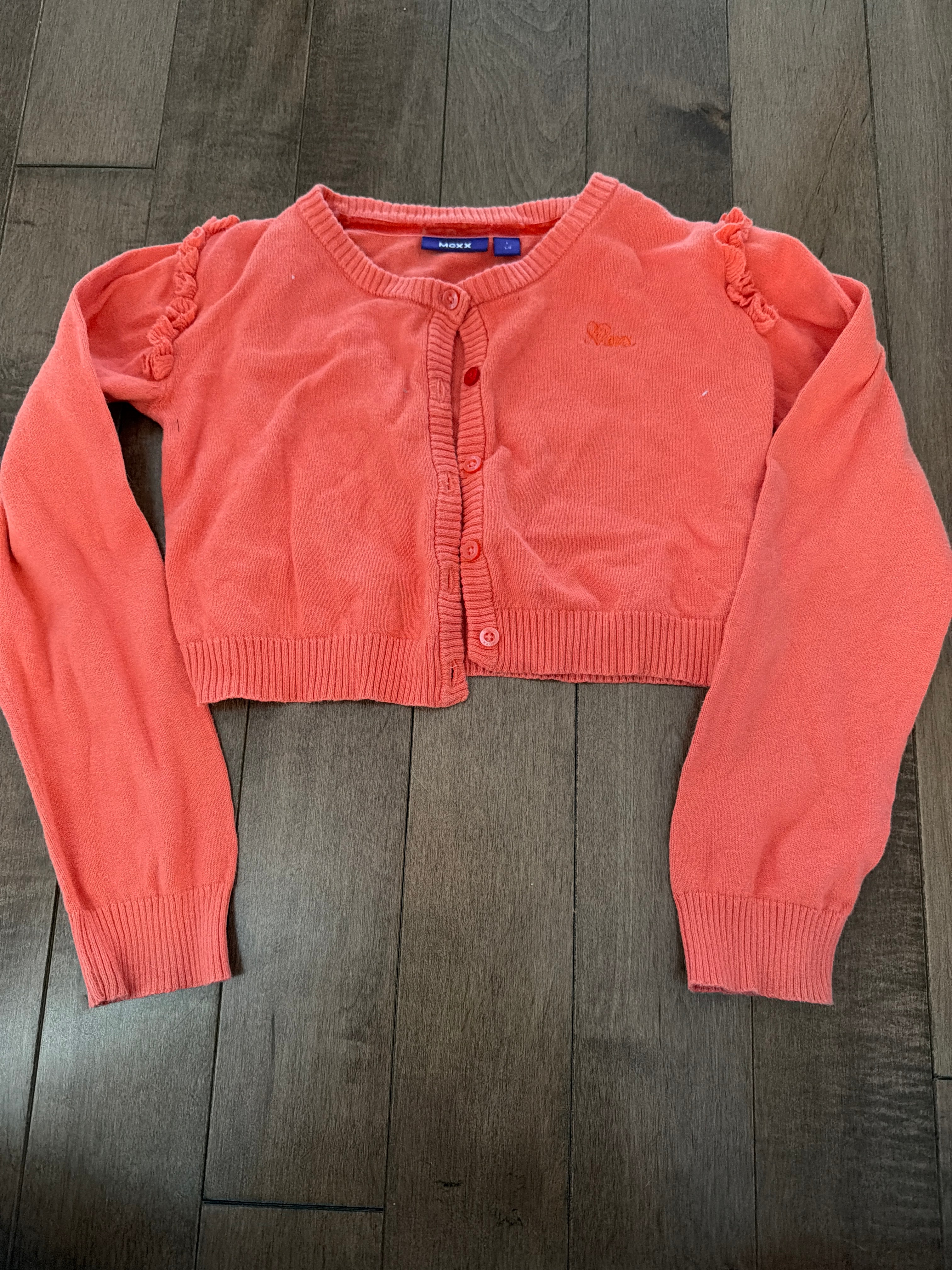 Veste courte large fait environ 7-8 ans mexx