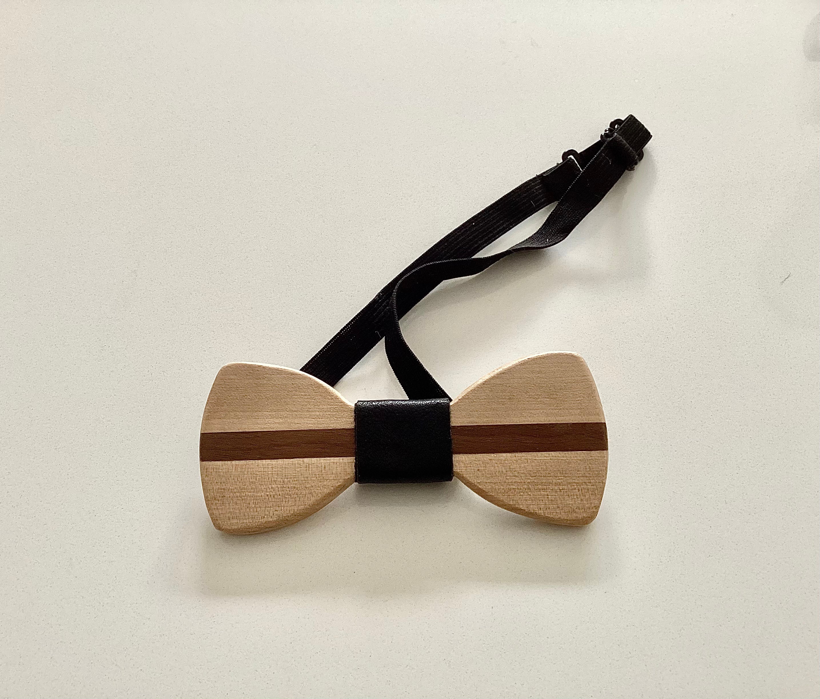 Noeud papillon en bois