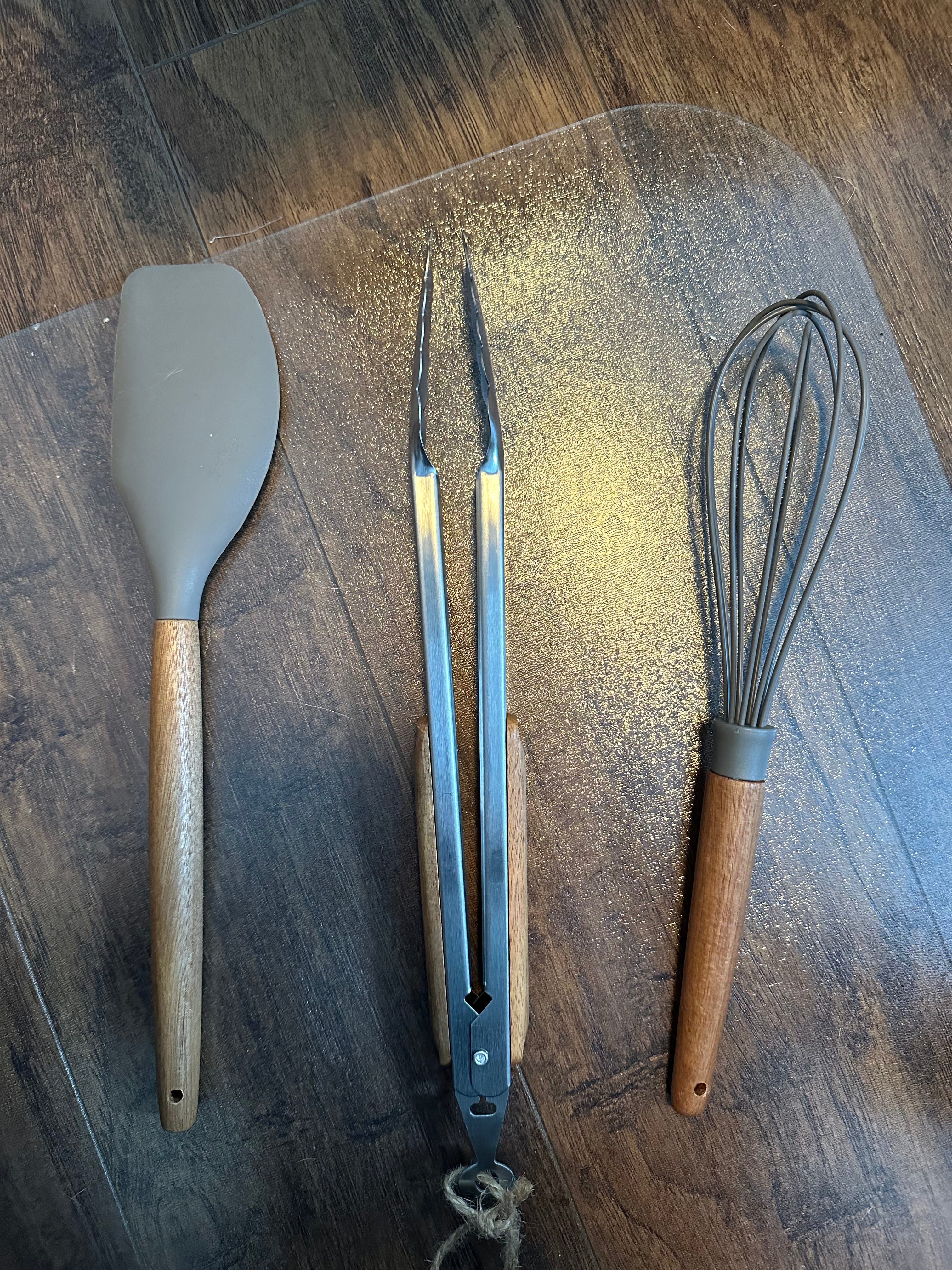 Kitchen utensils