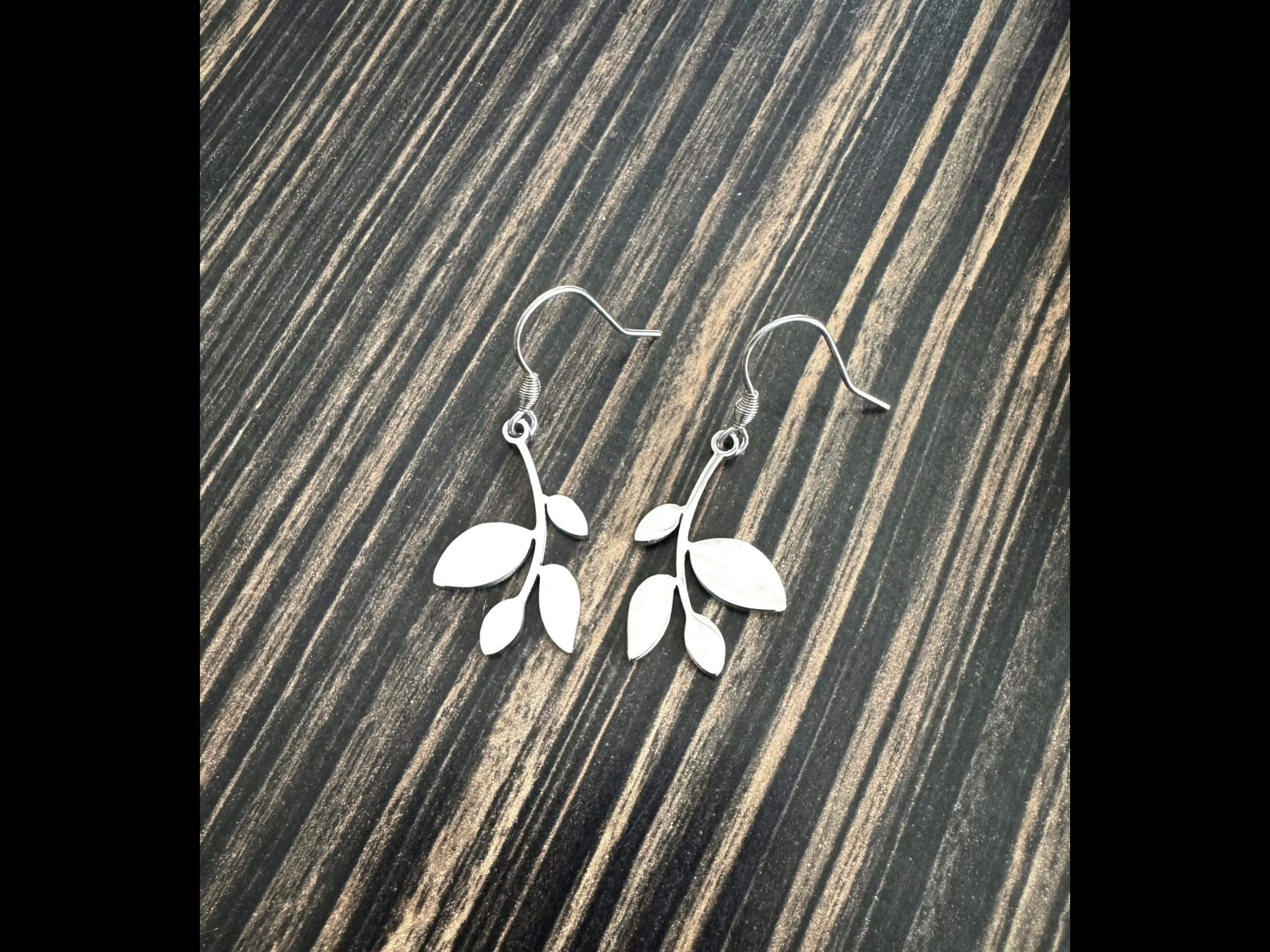 Boucles d’oreilles feuillage en inox
