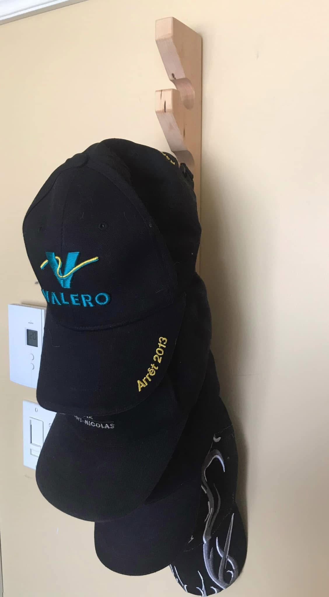 Support à casquettes