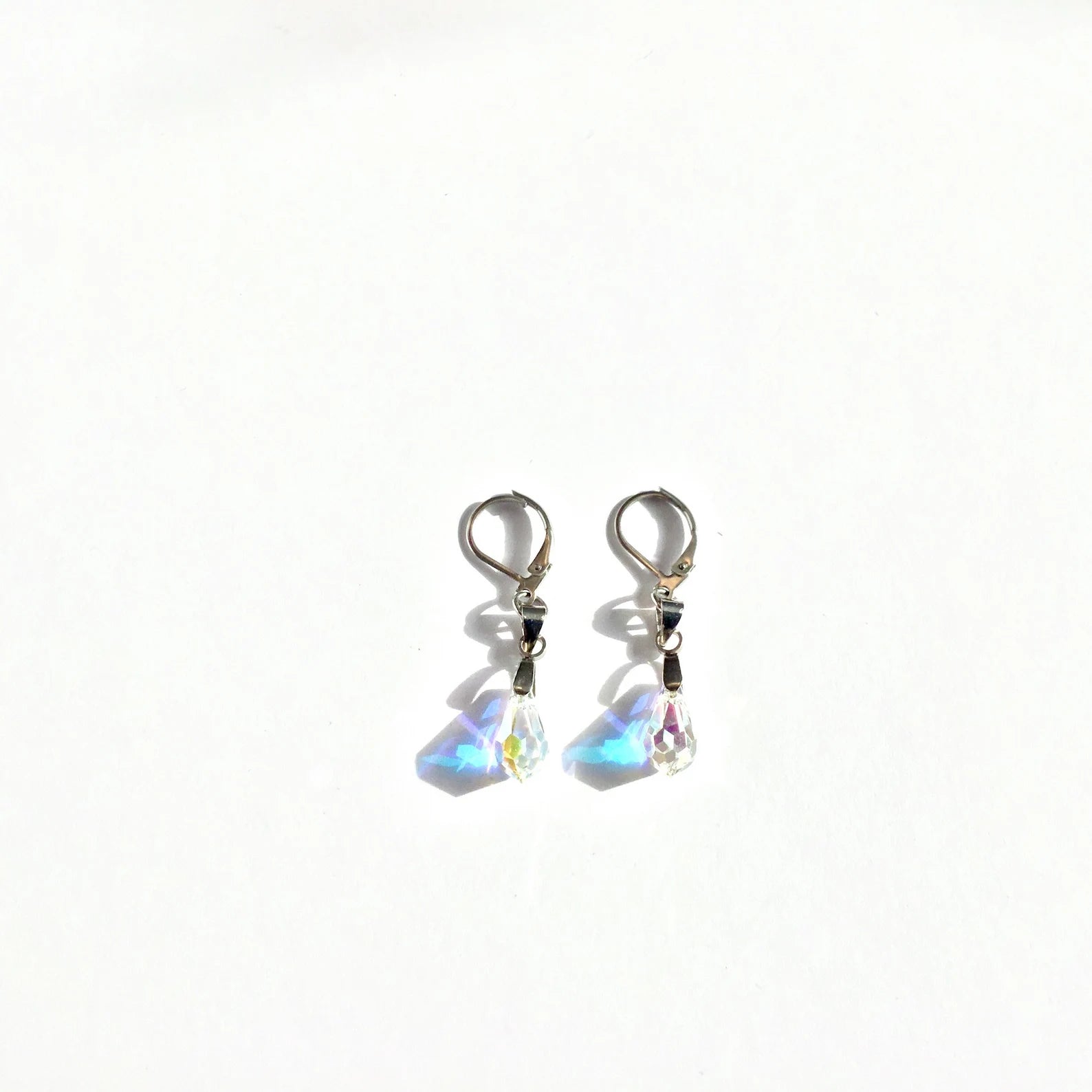 boucles d’oreilles ou collier avec Swarovski couleur cristal AB