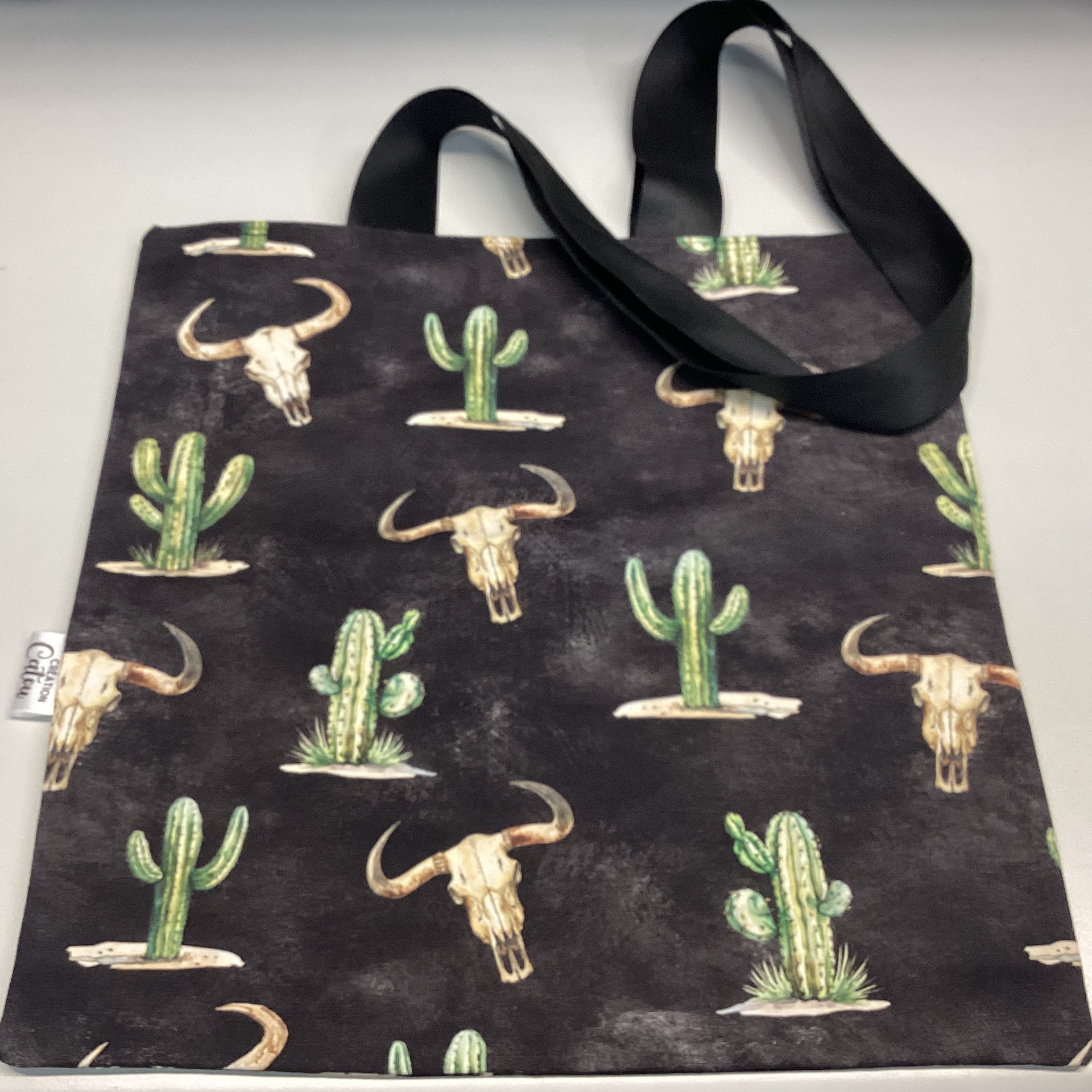 Fourre tout cactus et crâne de vache