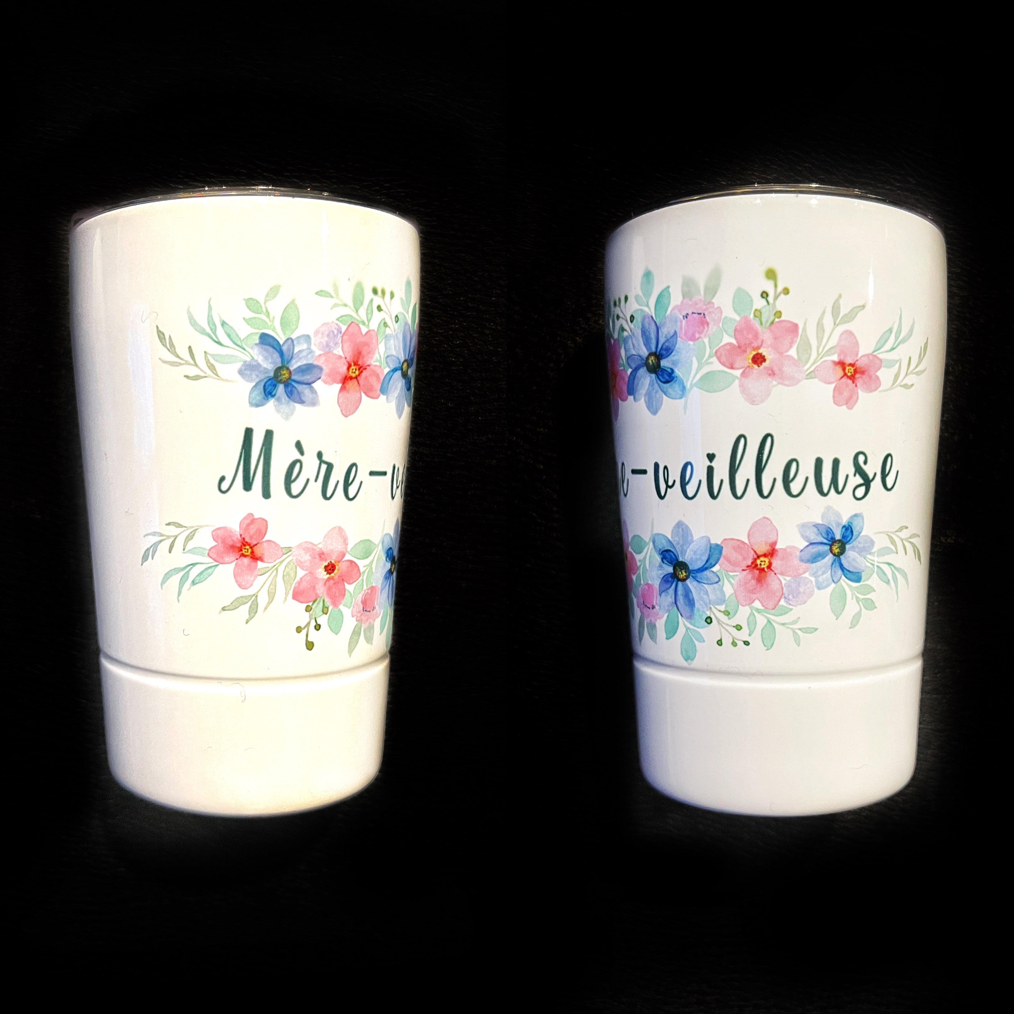 Tasse avec couvercle