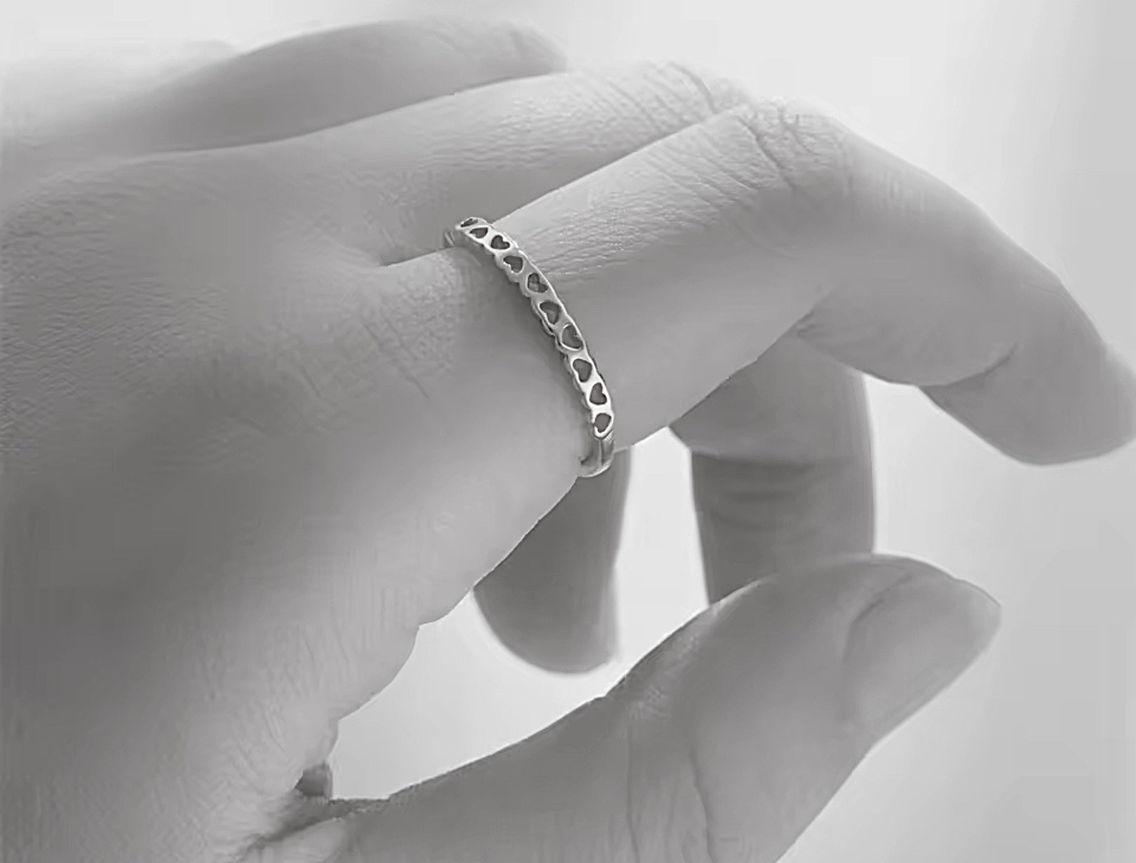 Bague délicate coeur en inox