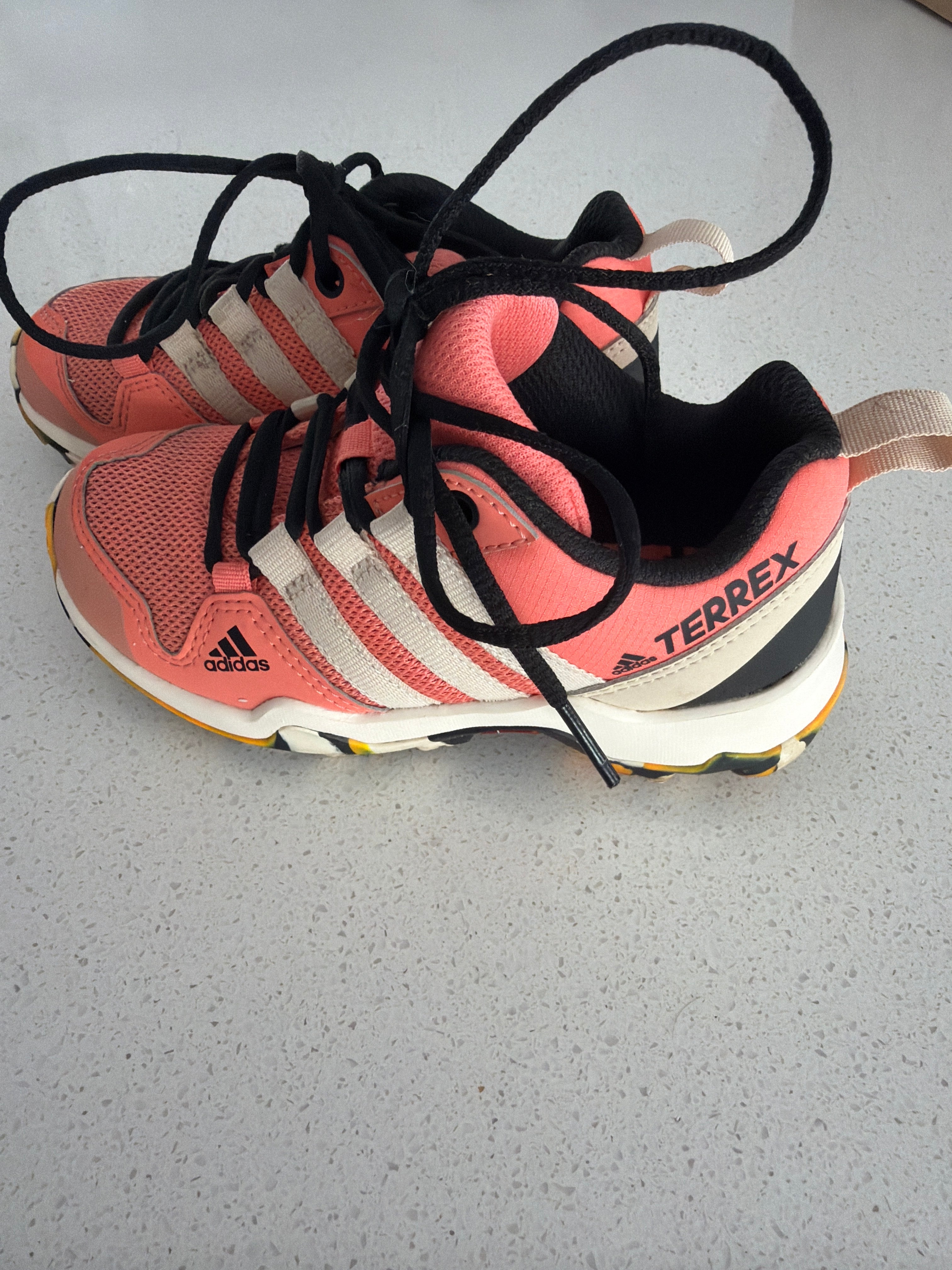 Soulier adidas terrex 10.5k