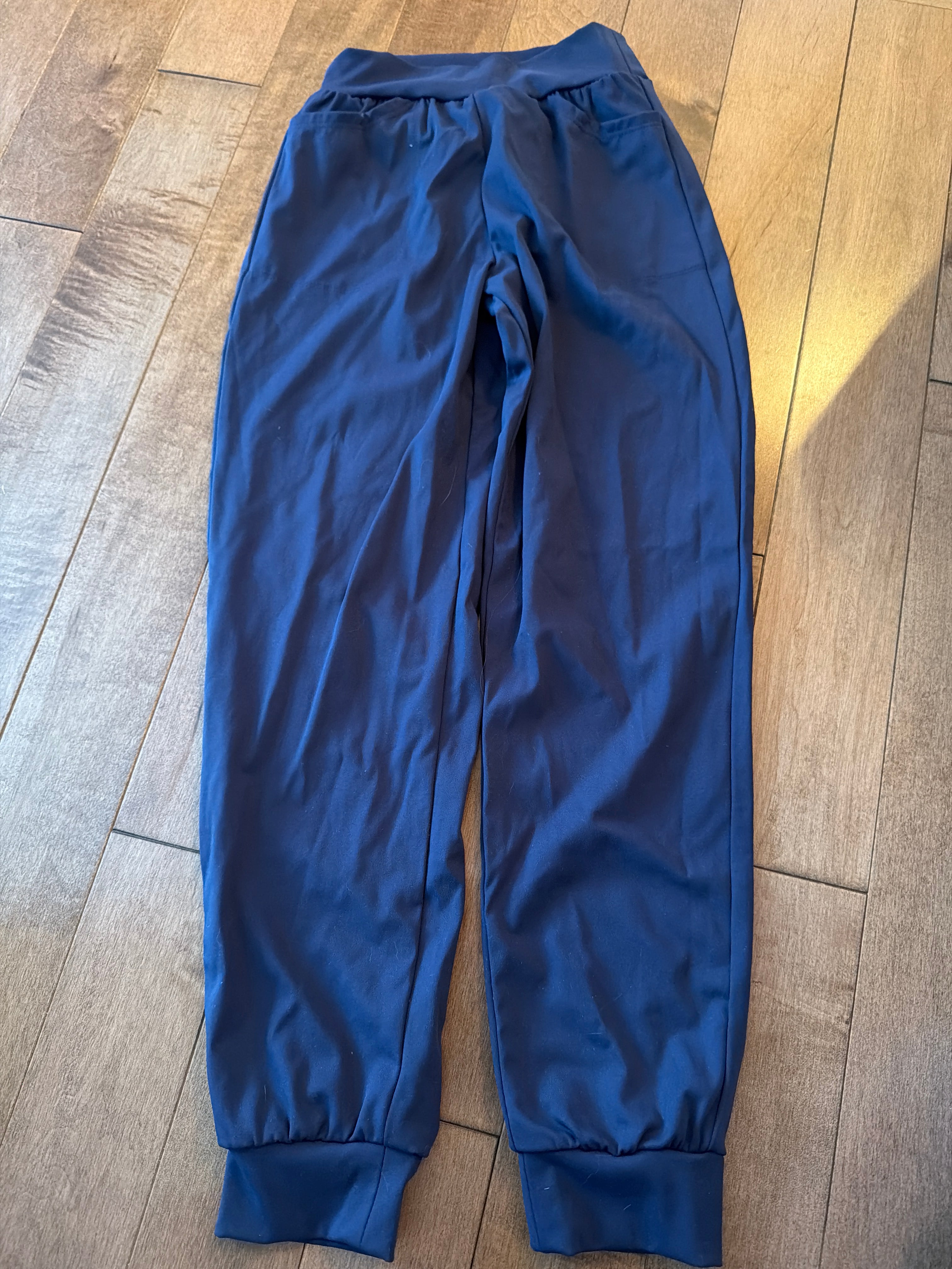 Pantalon small nylon neuf