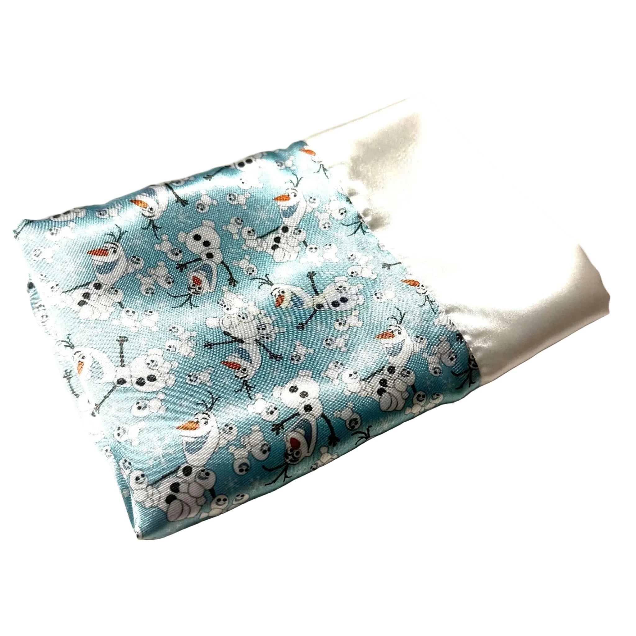Taie d’oreiller satin bonhomme de neige personnage