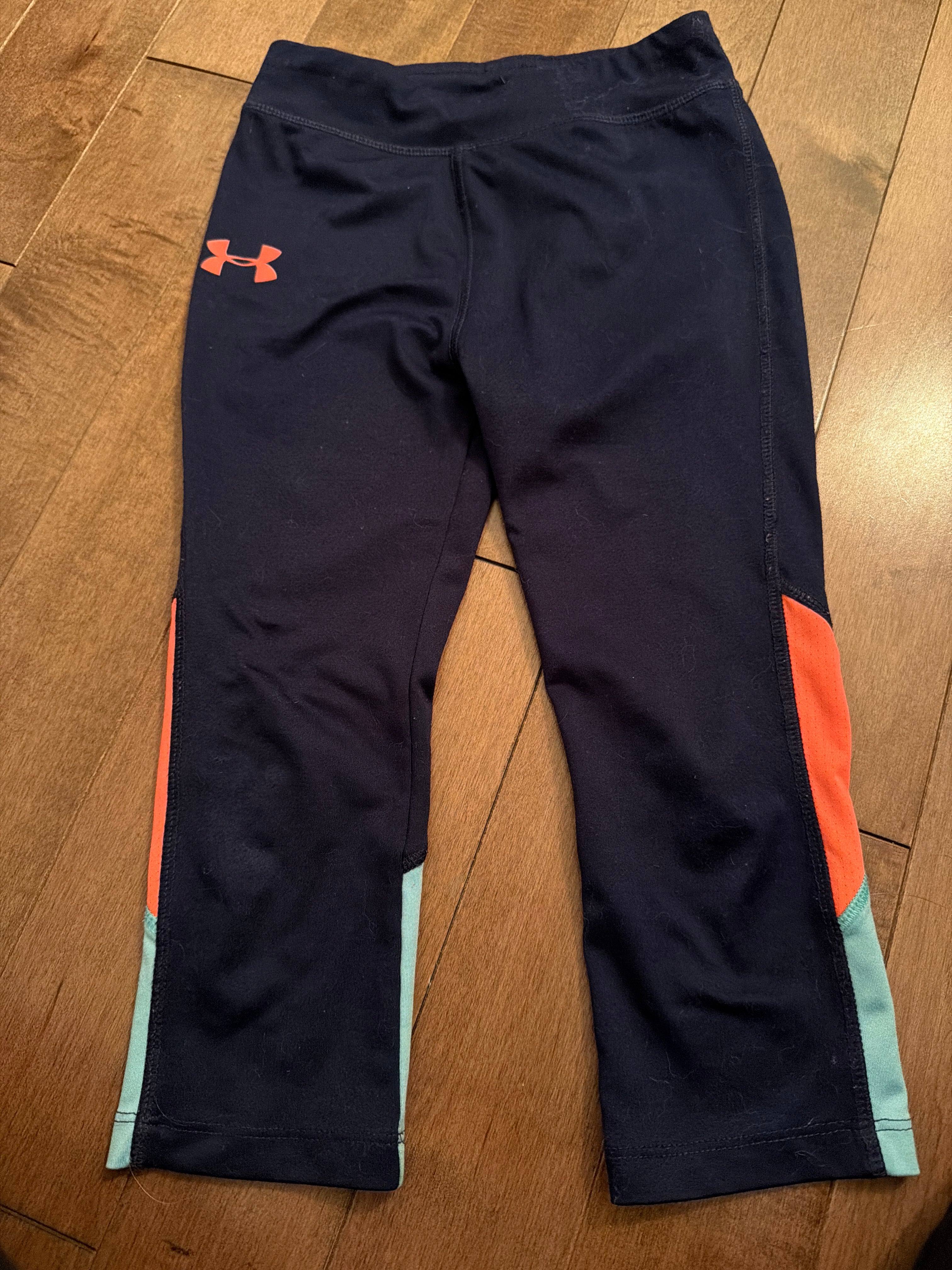 Pantalon 3/4 under armor 6 ans
