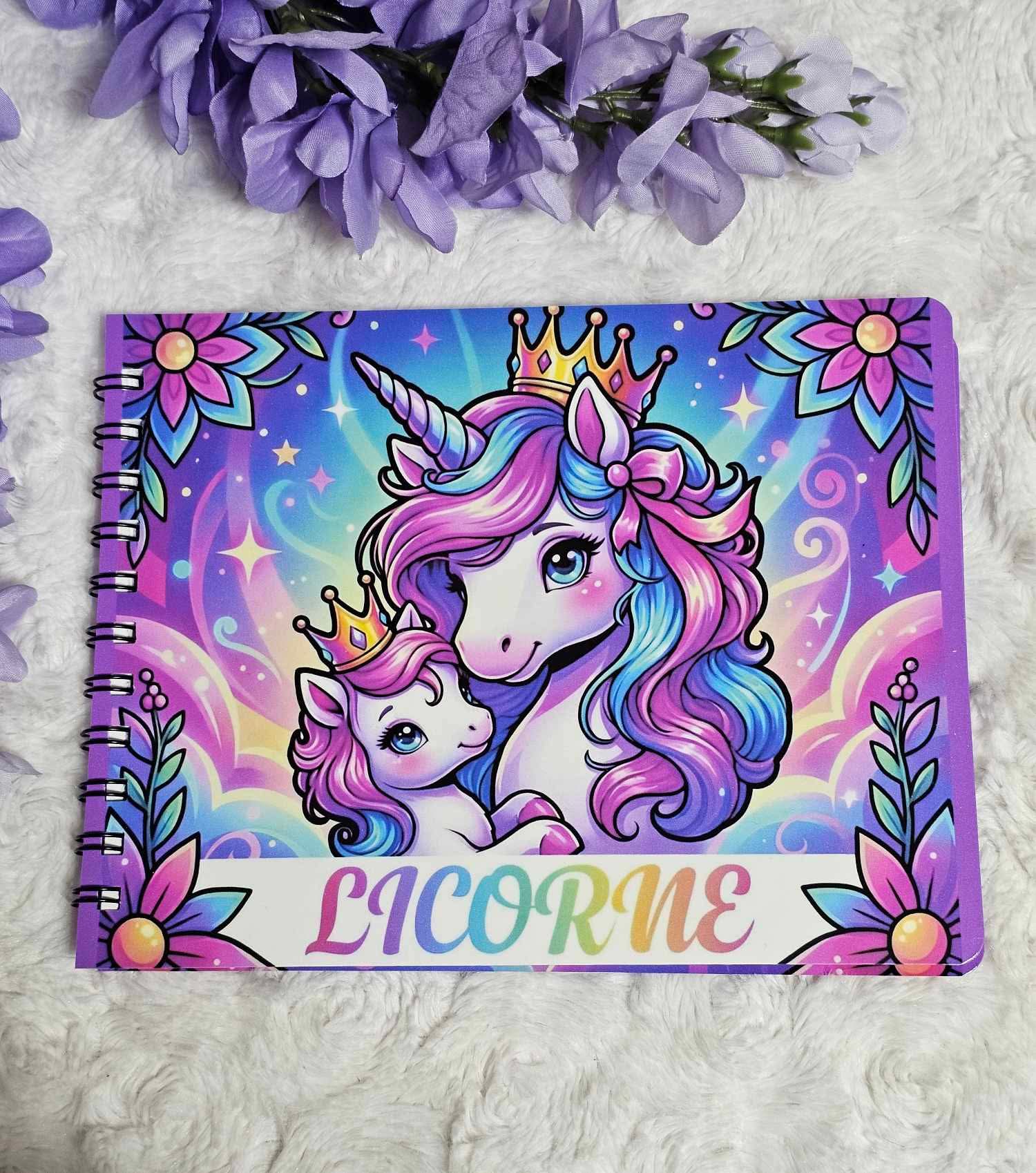 Livre de dessin licorne