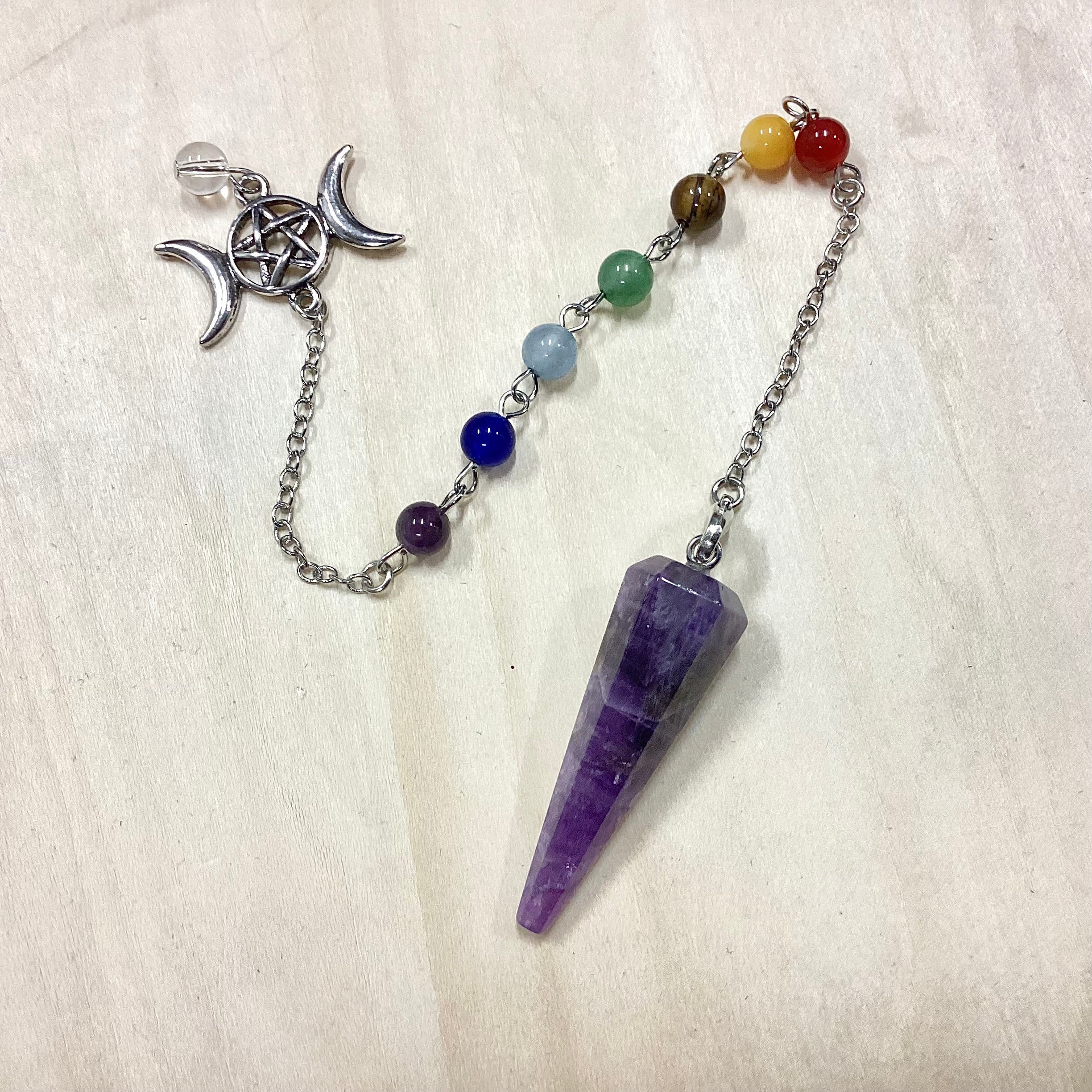 Pendule de radiestésie en amethyste avec pierres des chackras