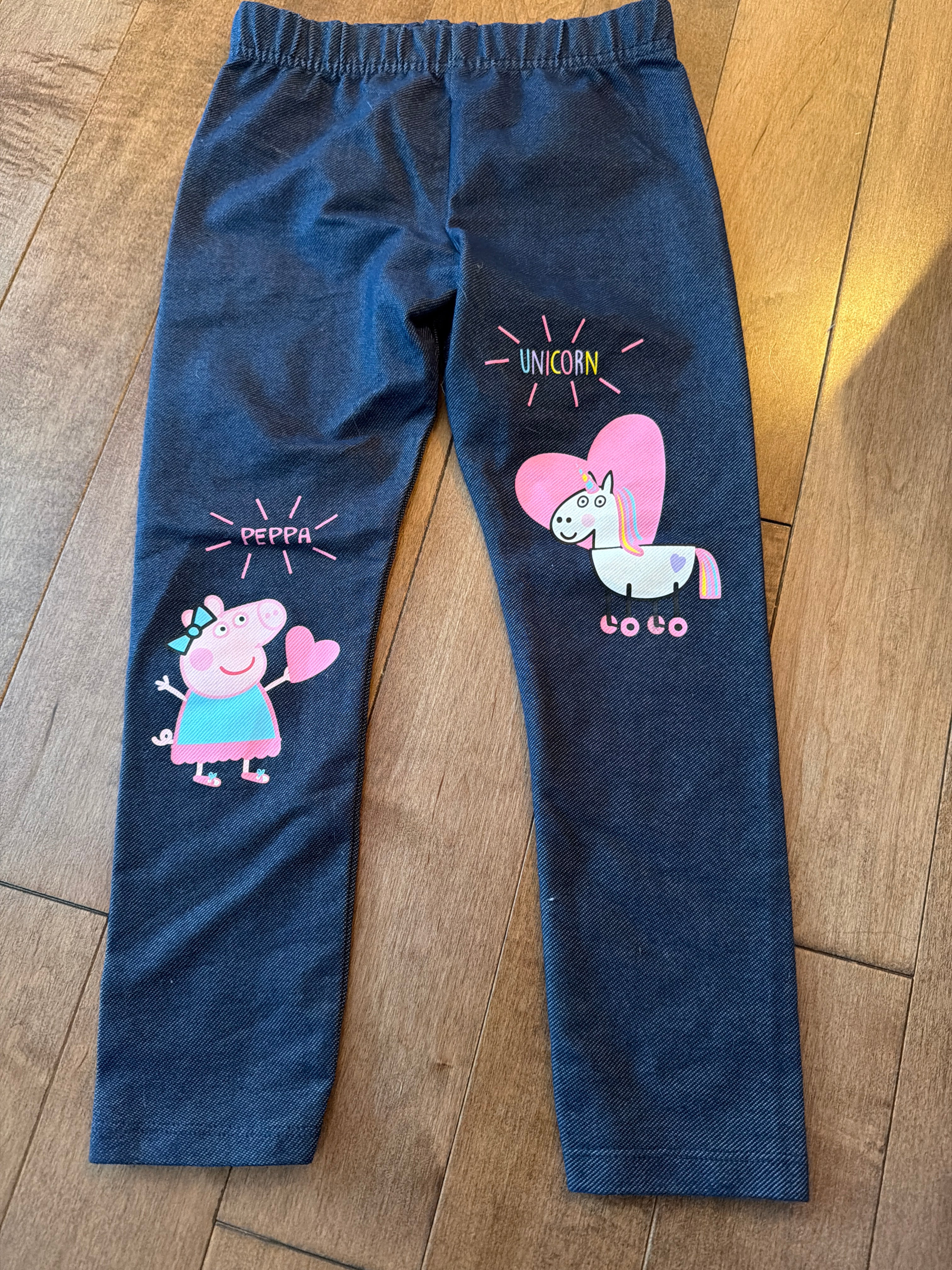 Pantalon 5 ans comme neuf