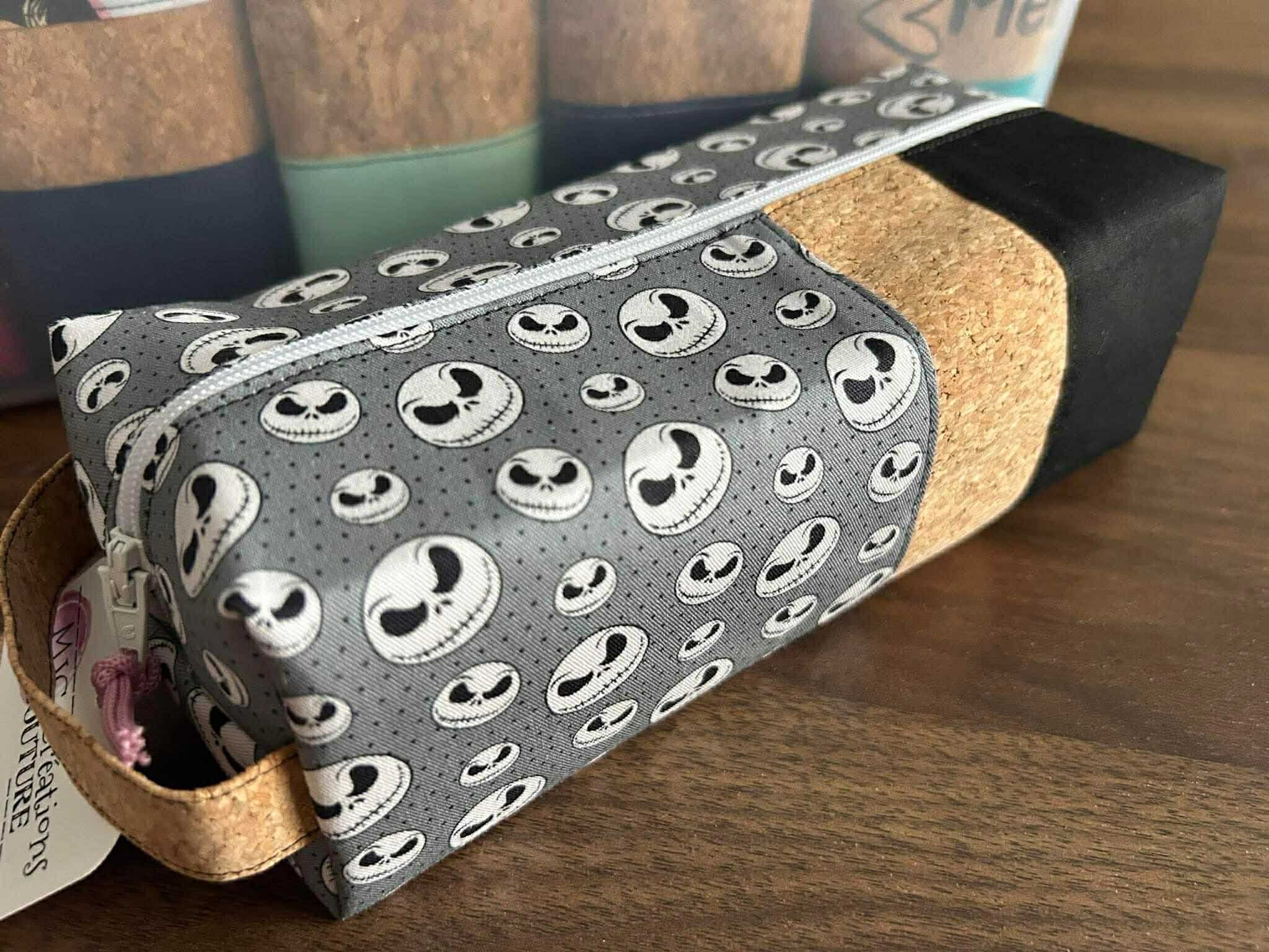 Trousse têtes squelettes