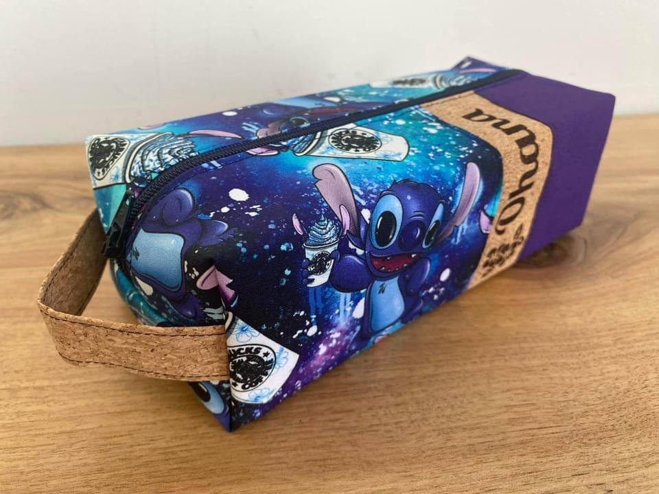 Trousse extraterrestre bleu avec café