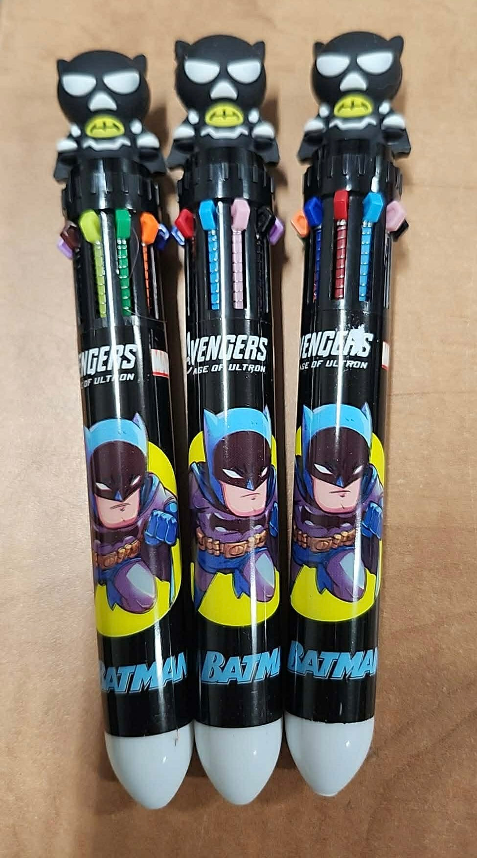 Crayon encre multiple, personnage