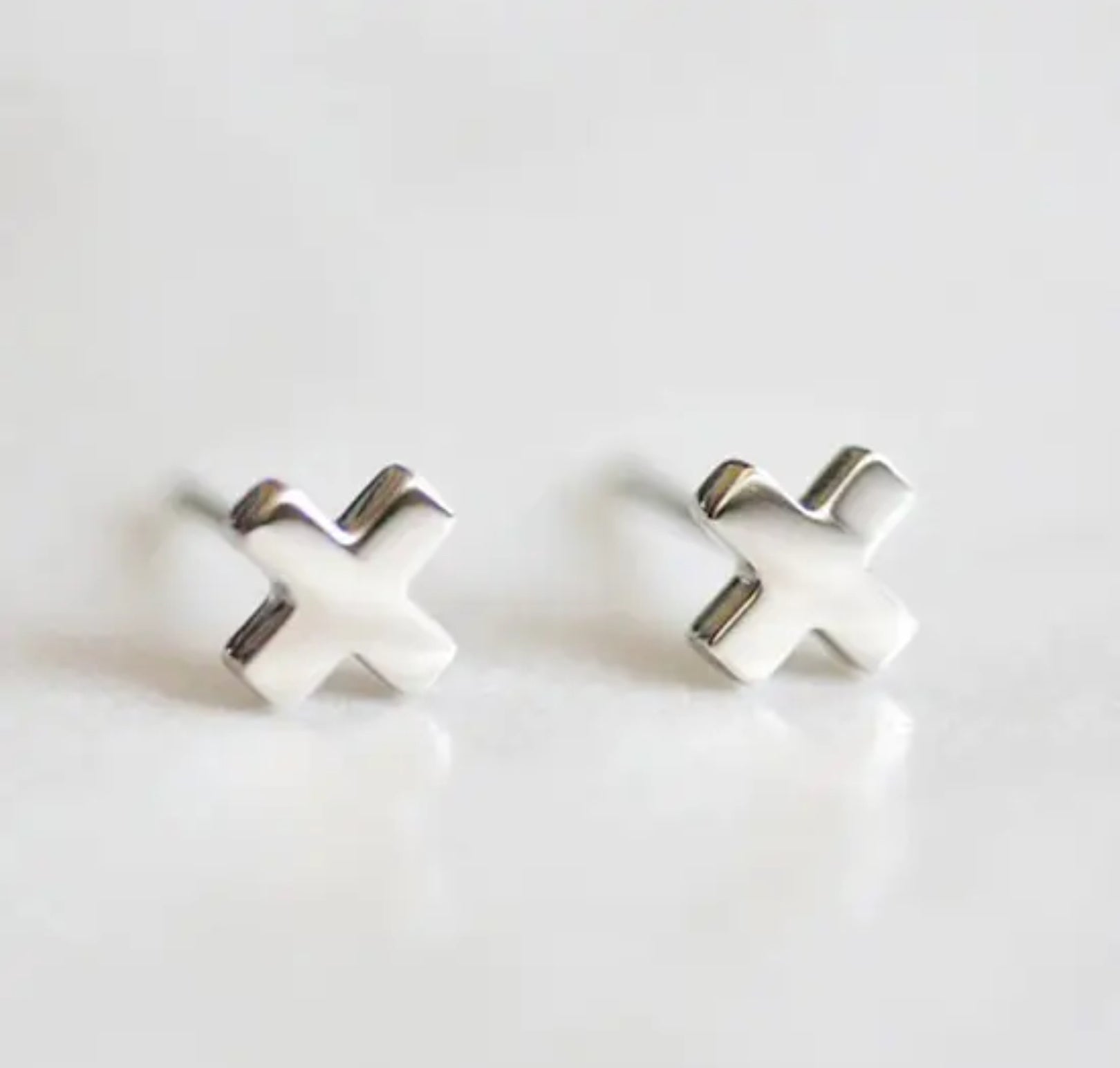 Boucles d’oreilles minimalistes en inox