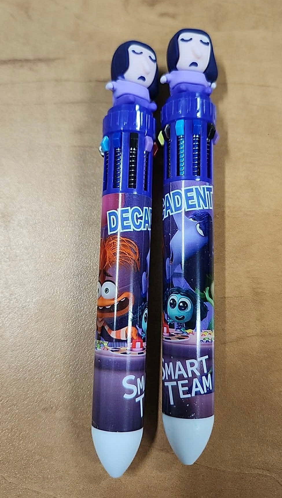 Crayon encre multiple, personnage