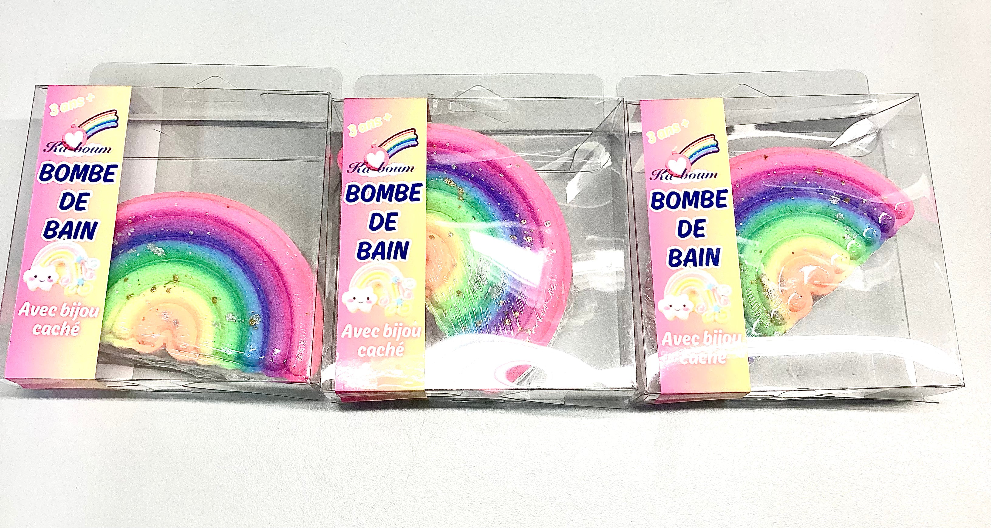 Bombe avec surprise collier