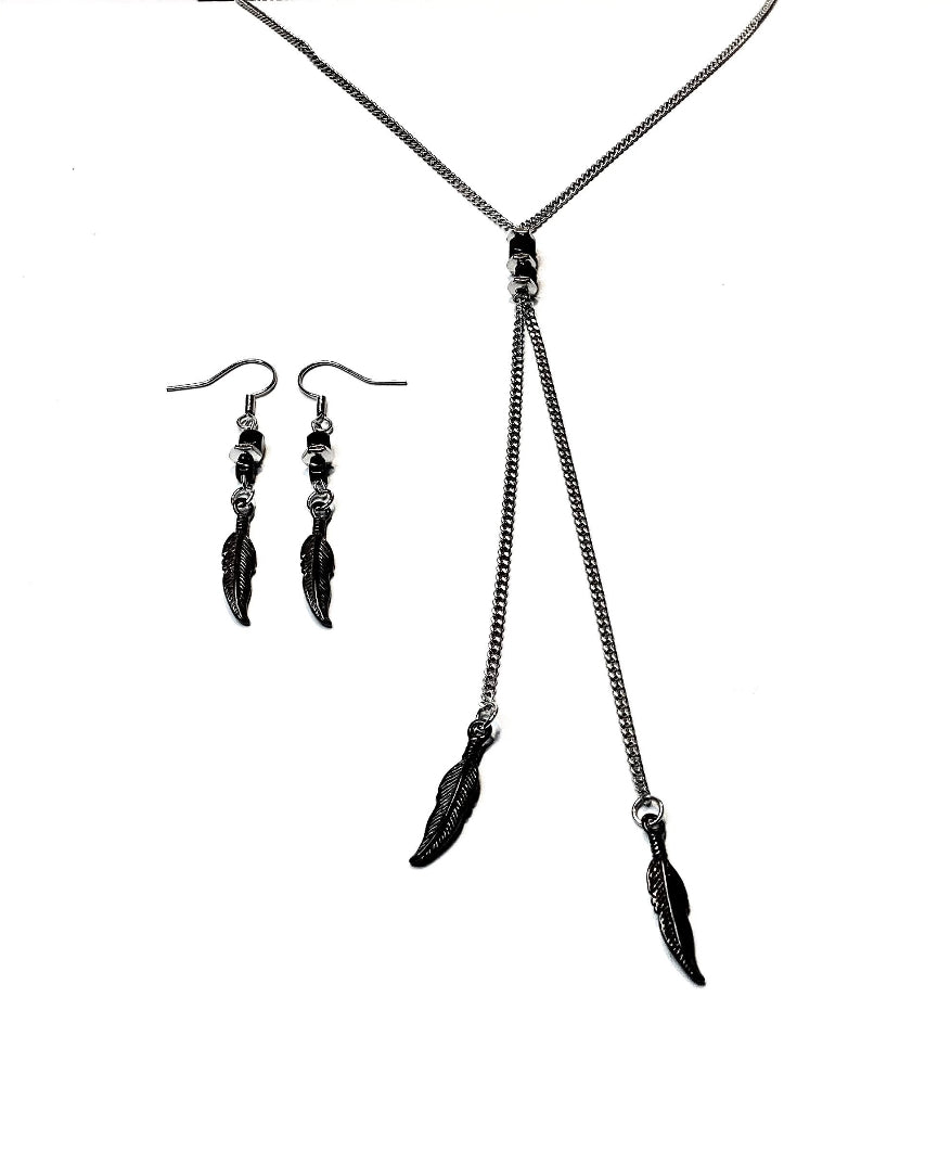 Collier ou boucles d’oreilles plume en inox argent et noir