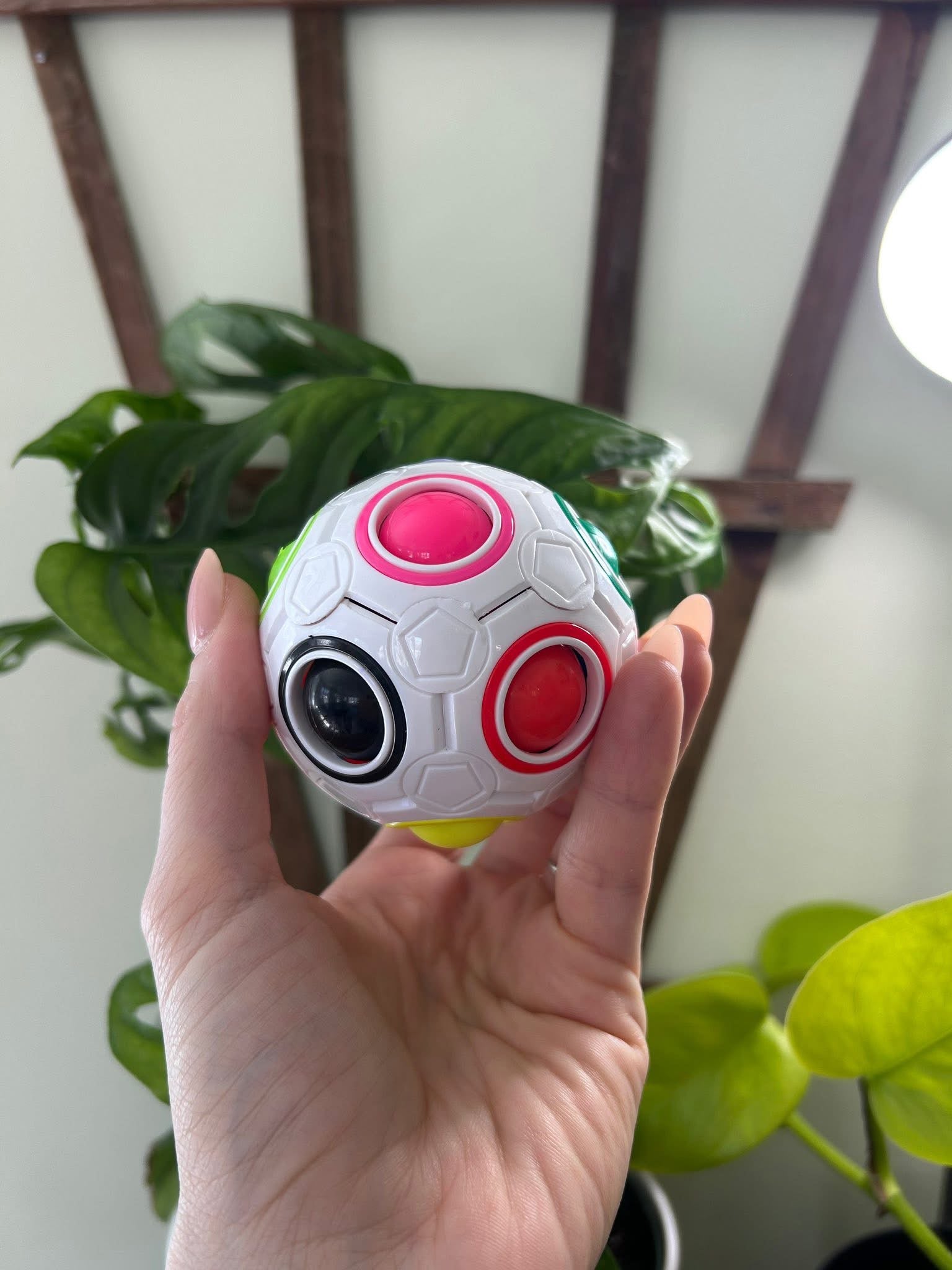 Balle sensorielle arc-en-ciel