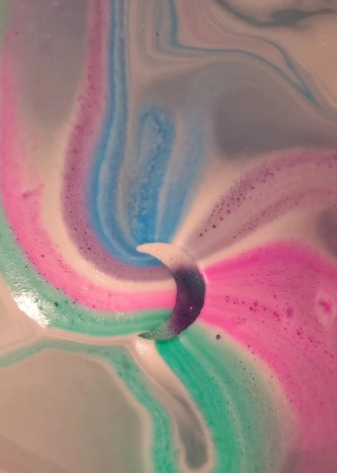 Bombe aux huiles essentielles RESPIRE avec insertions de couleurs